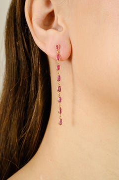 3,33 CTW Oval Cut Ruby Linear Drop Ohrringe in 14K Gelbgold Lünette Einstellung
