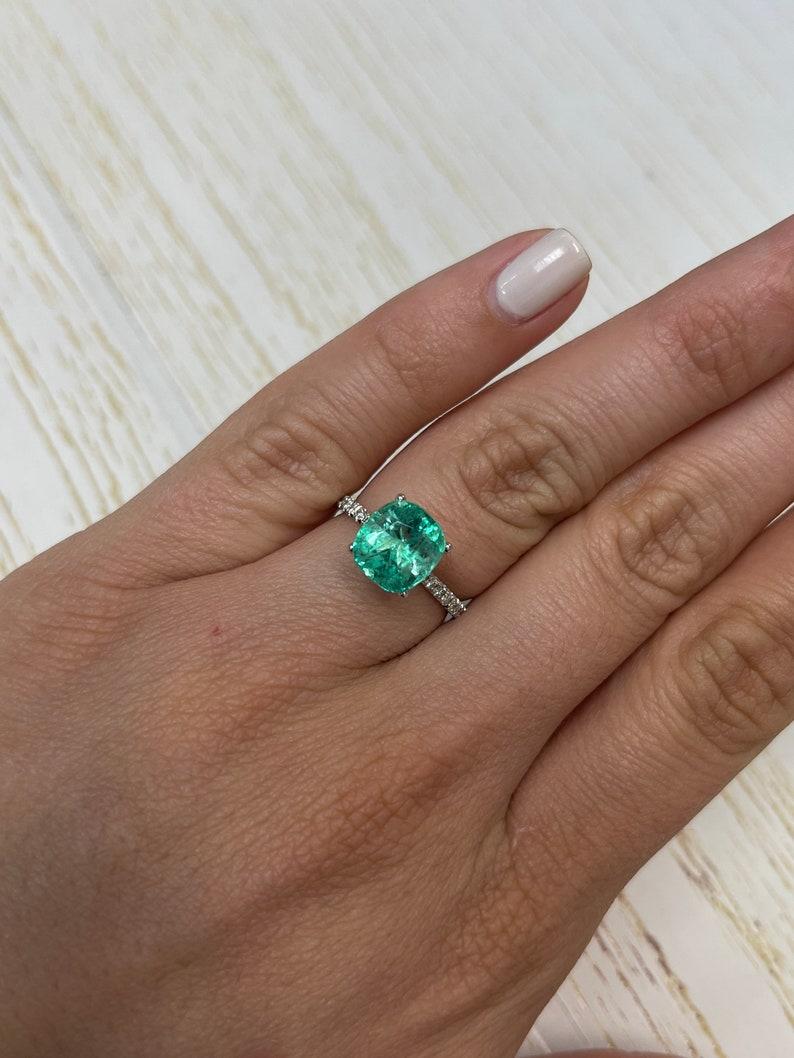 3.34 Carat 9.5x9 Bluish Green Natural Colombian Emerald - Cushion Cut Chivor May For Sale 2
