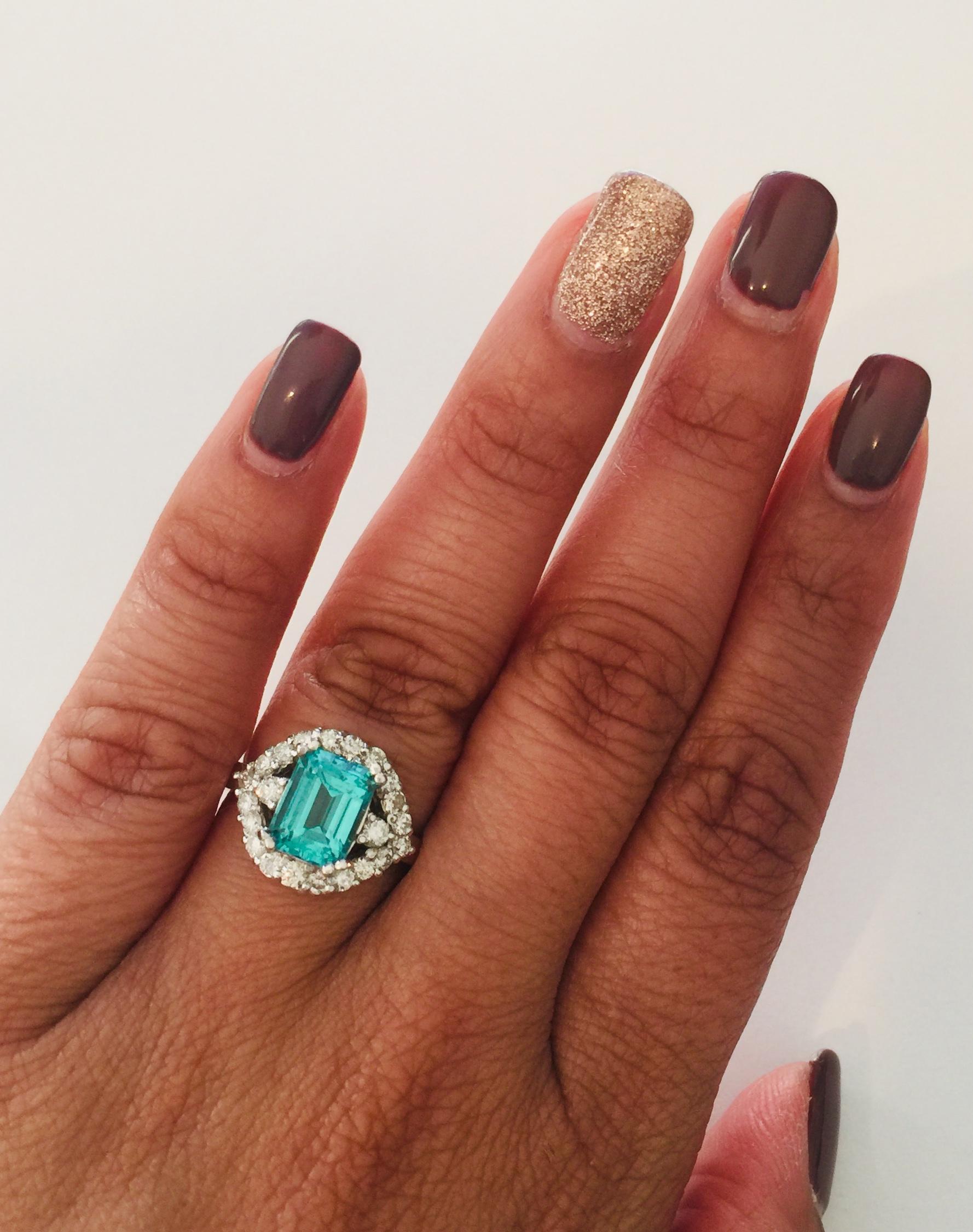 3.34 Carat Apatite Diamond 14 Karat White Gold Cocktail Ring In New Condition For Sale In Los Angeles, CA