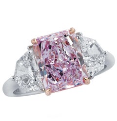 Vivid Diamonds 3::34 Karat Fancy Pinkish Purple Diamond Ring