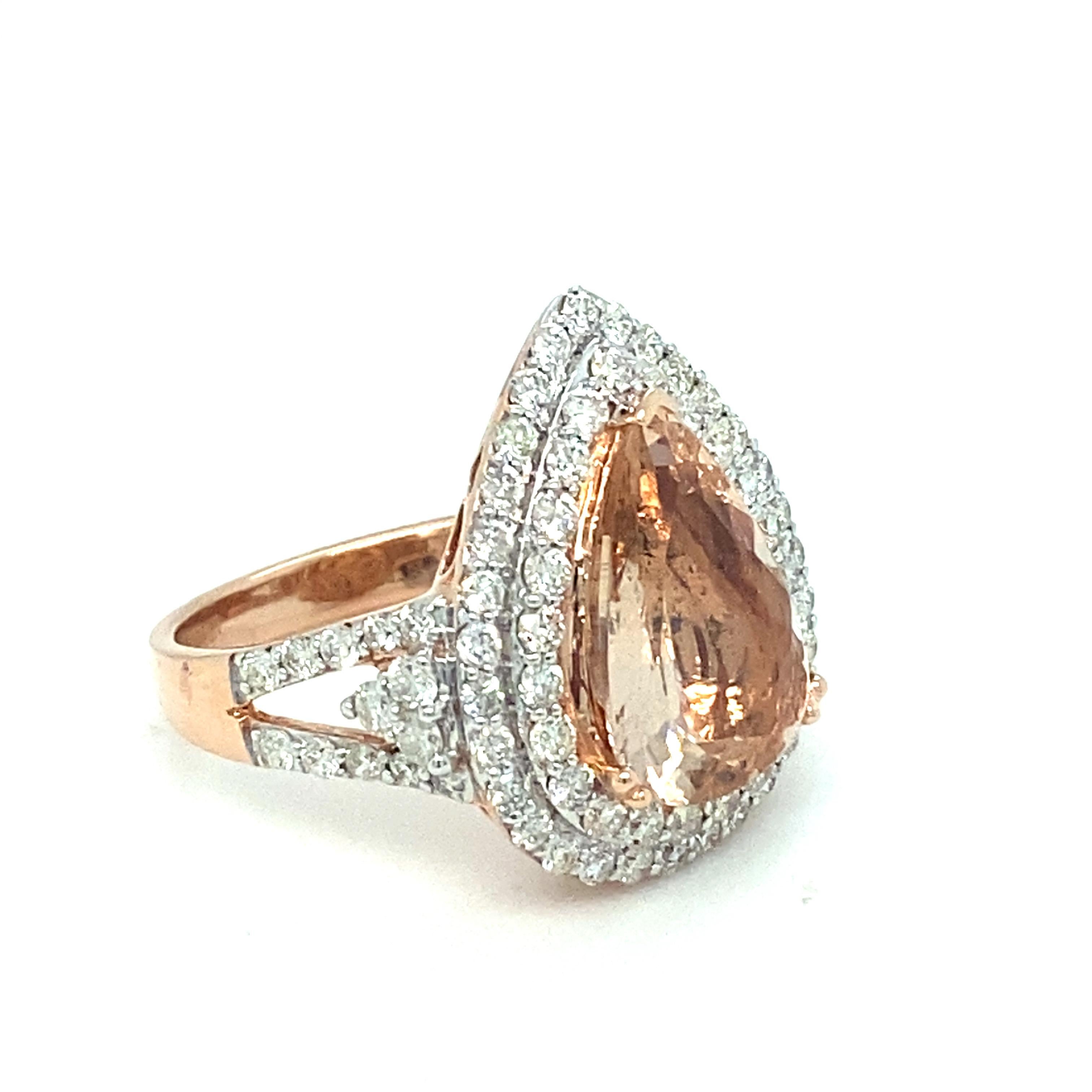 Pear Cut 3.34 Carat Morganite Diamond Rose Gold Cocktail Ring For Sale