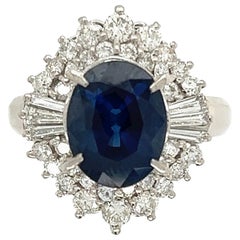 Bague de succession de style Art déco en platine avec saphir de 3,34 carats et diamants