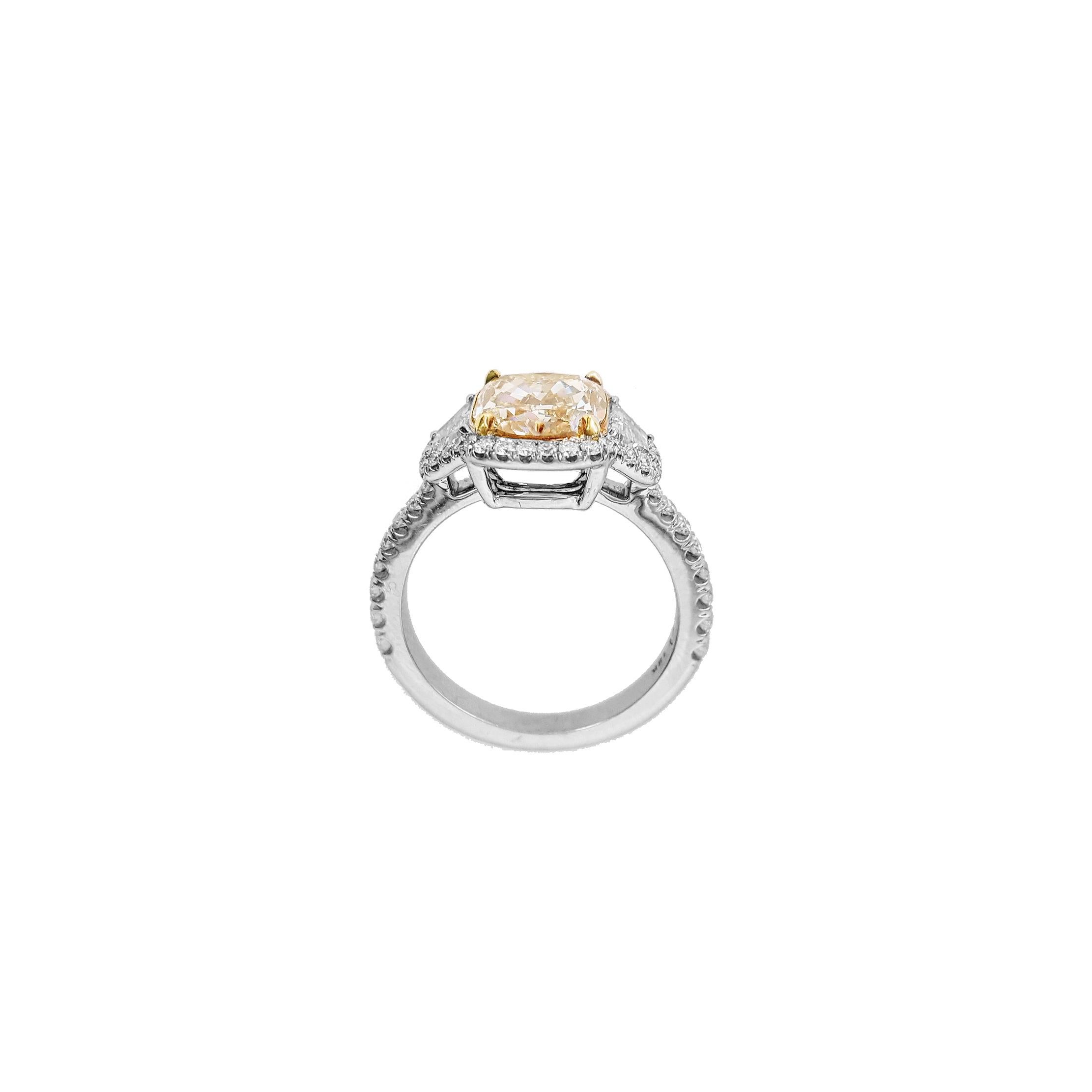 Contemporary 3.34 Carat Y to Z Diamond, Engagement Three Stones Halo Ring, GIA Certified. For Sale