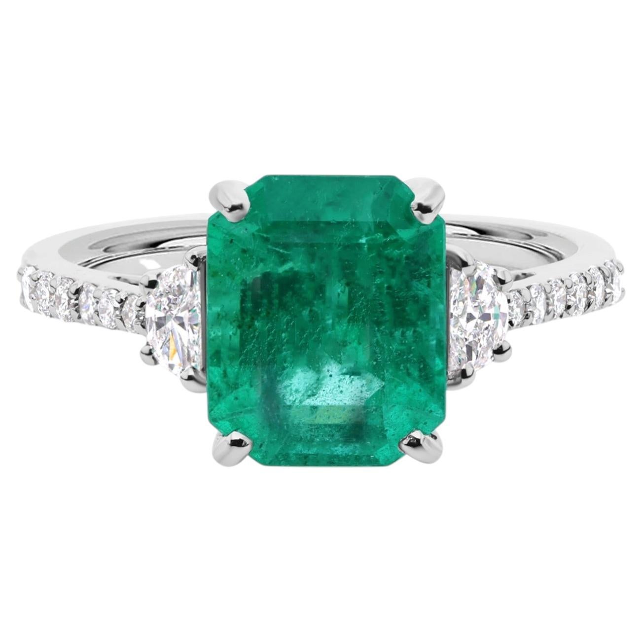 3.34 CTW Natural Emerald SI/H Diamond Wedding Ring 14 Karat White Gold