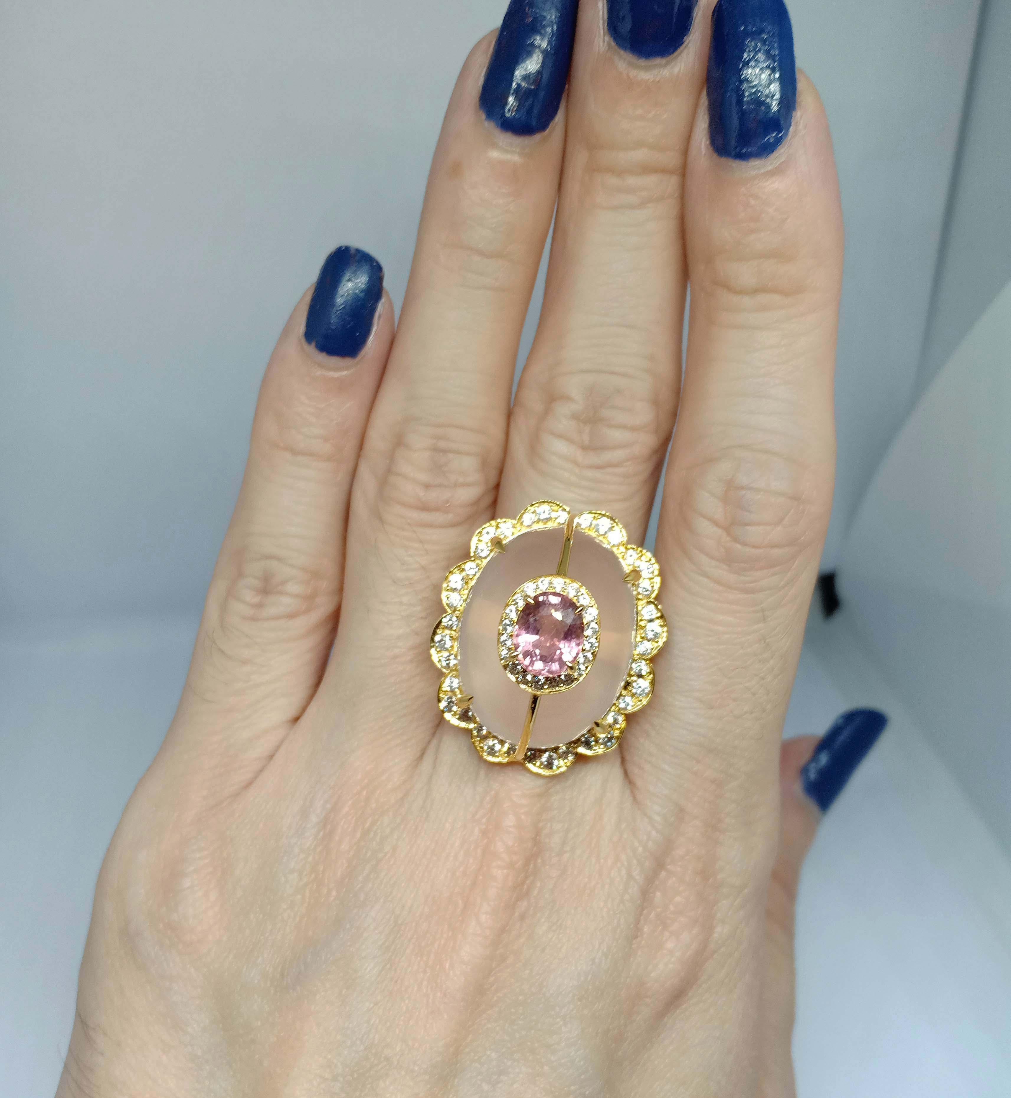 33.43 Cts. Rose Quartz Ring. Sterling Silver on 18K Gold Plated. For Sale 2