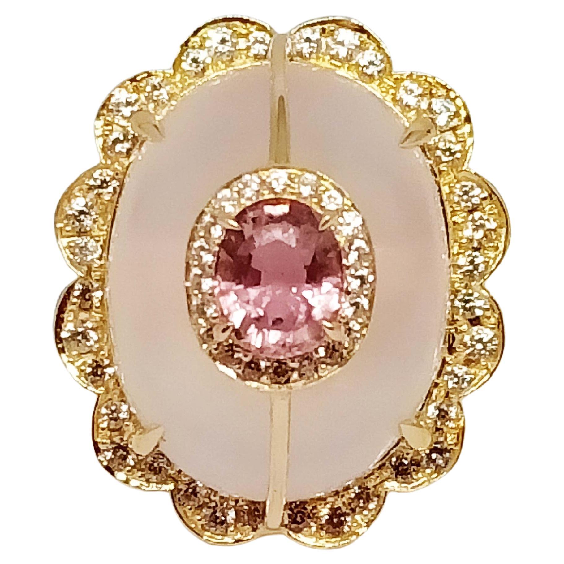 33.43 Cts. Rose Quartz Ring. Sterling Silver on 18K Gold Plated. For Sale