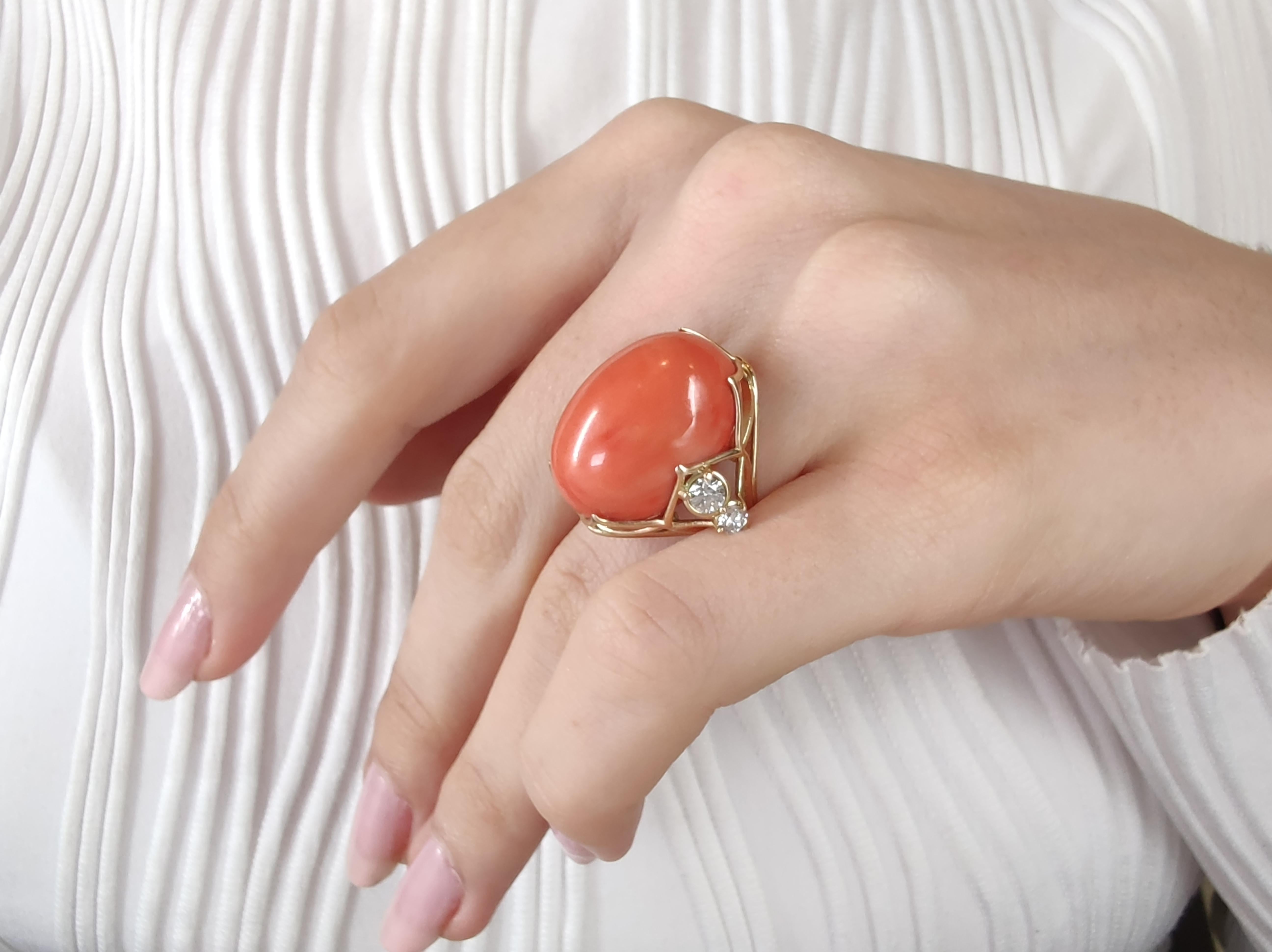 33.49ct Coral Diamond Statement Ring in 14K Gold – Sculptural Handmade Design For Sale 1