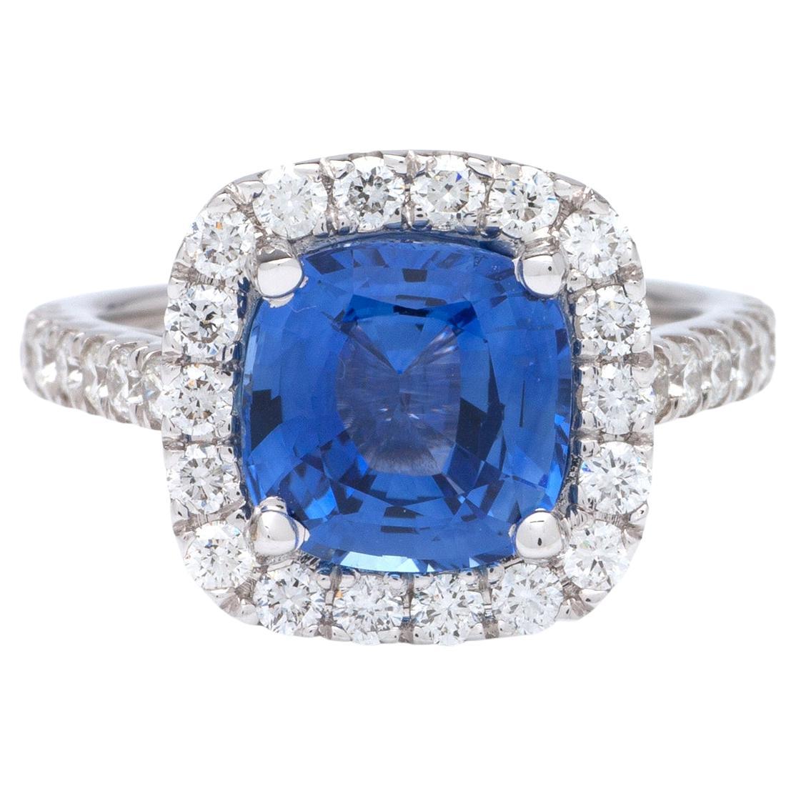 3.34ct Cushion Sapphire Ring in 14K White Gold, 1.00ct Side Diamonds For Sale