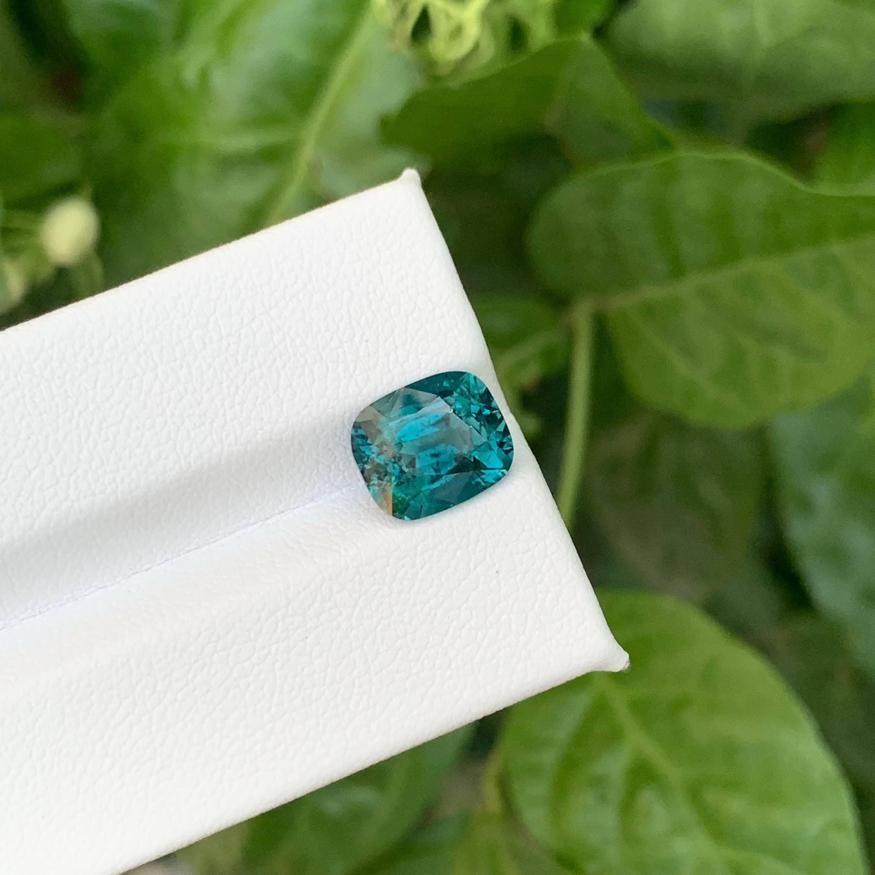 Taille coussin 3.35 Carat Loose Lagoon Blue Color Tourmaline Stone Cushion Cut Afghan Gemstone en vente
