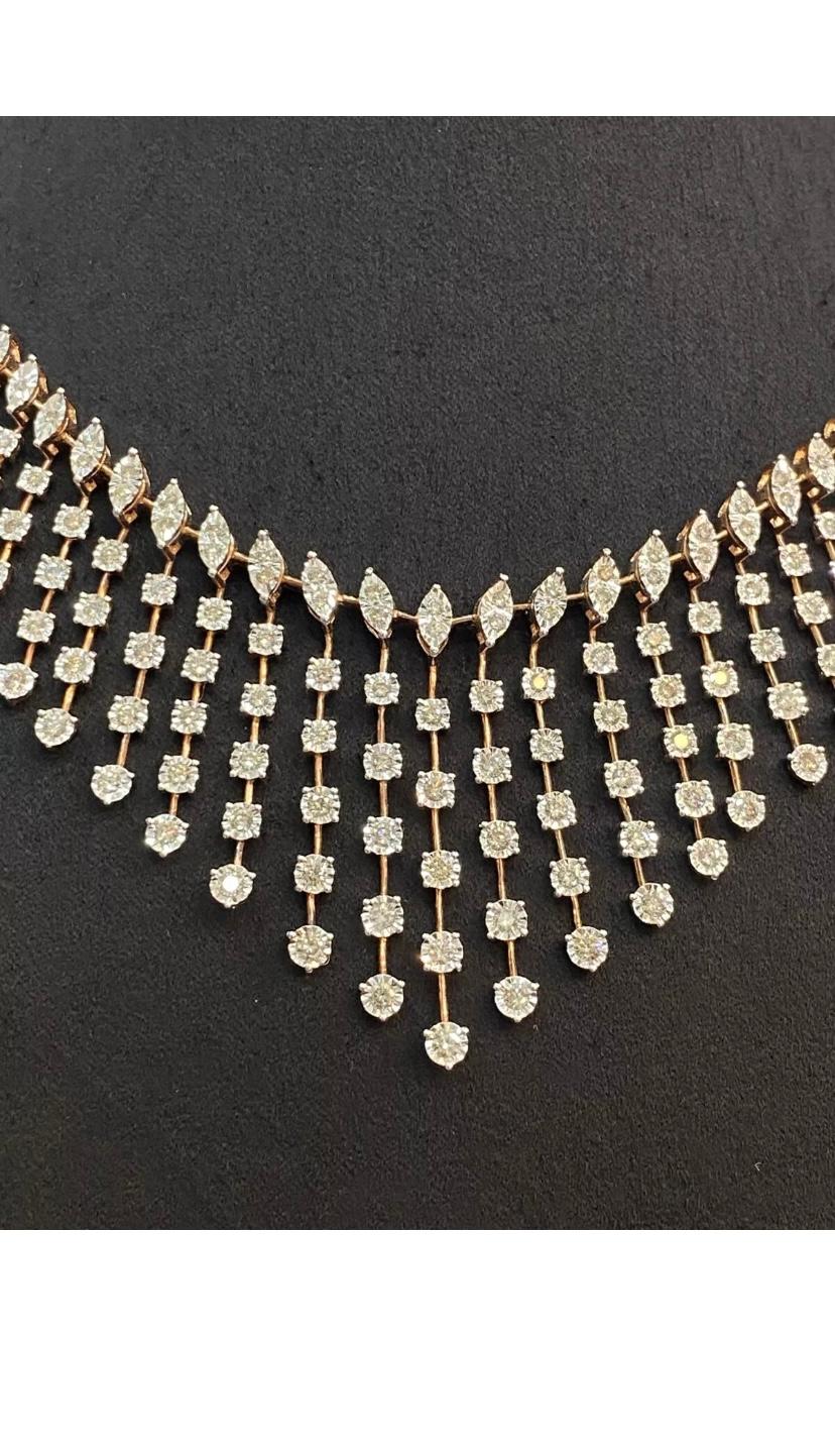 3.35 Carat Natural Diamonds Rosè Gold Necklace For Sale 1