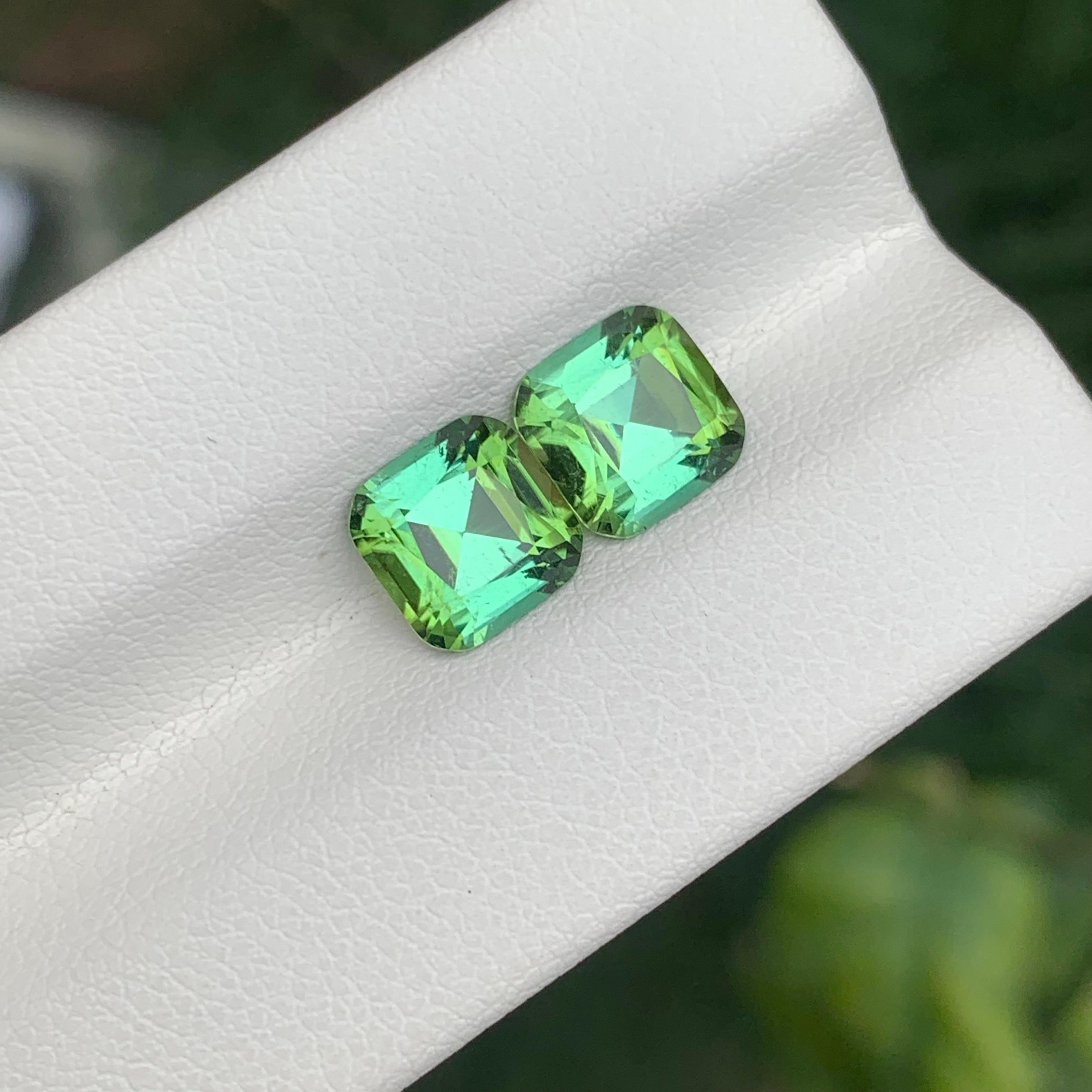 3.35 Carat Natural Loose Green Tourmaline Pair For Jewellery Making For Sale 1