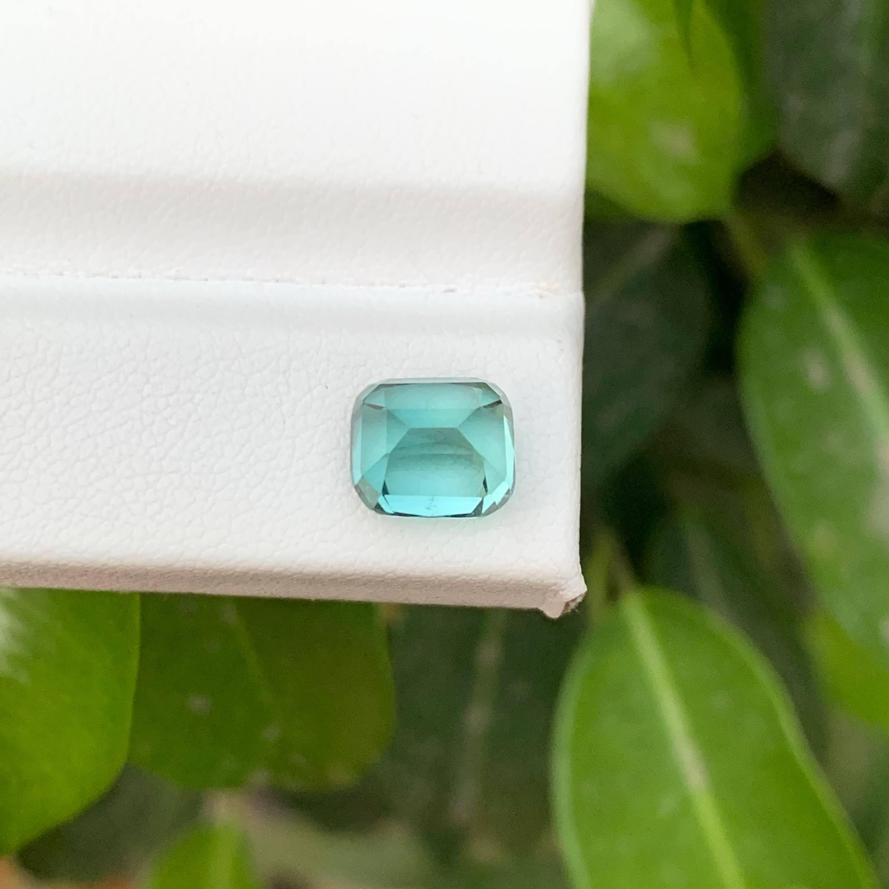 3.35 Carat Natural Loose Seafoam Color Tourmaline Cushion Cut Afghan Gemstone (pierre précieuse afghane) en vente 2