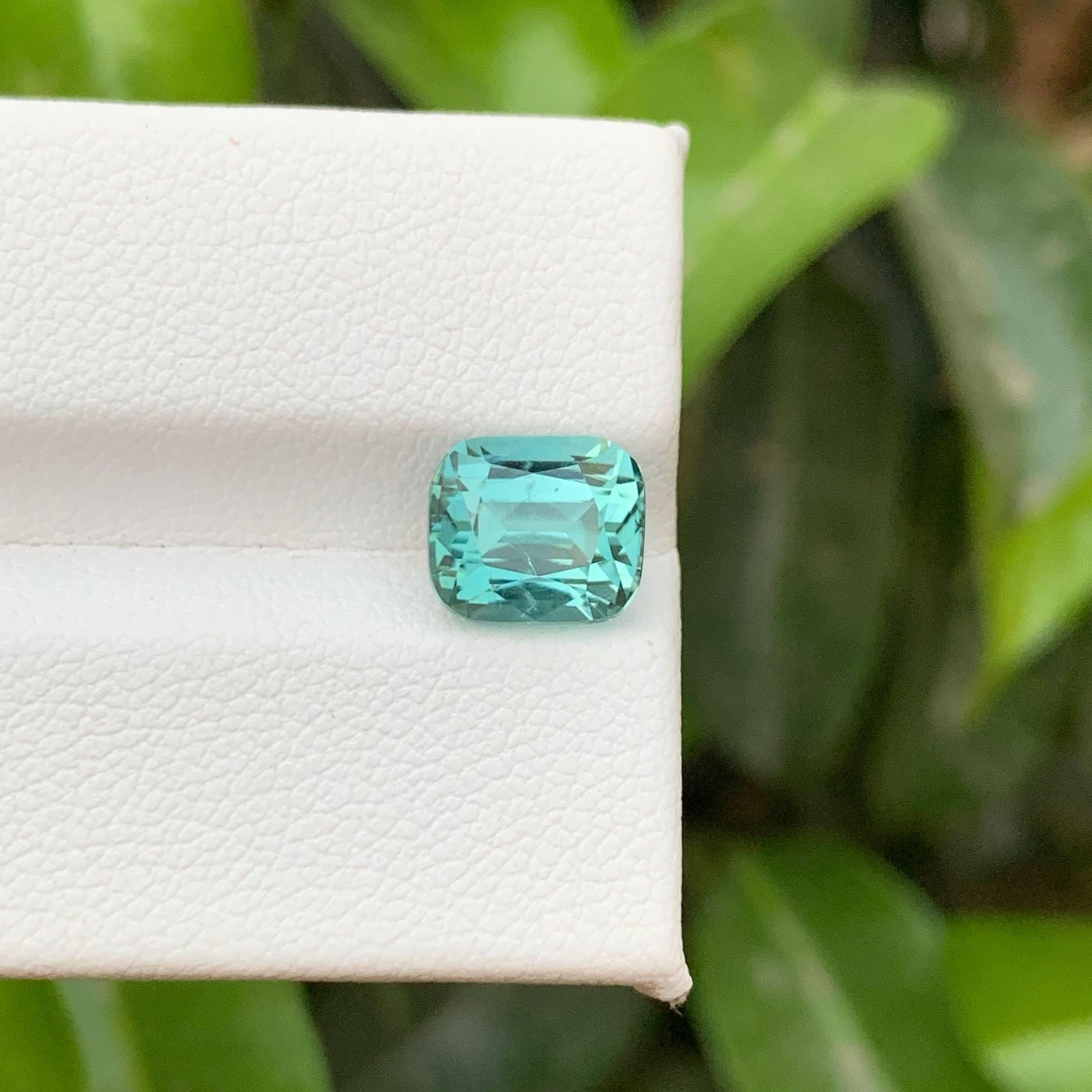 3.35 Carat Natural Loose Seafoam Color Tourmaline Cushion Cut Afghan Gemstone (pierre précieuse afghane) en vente 3
