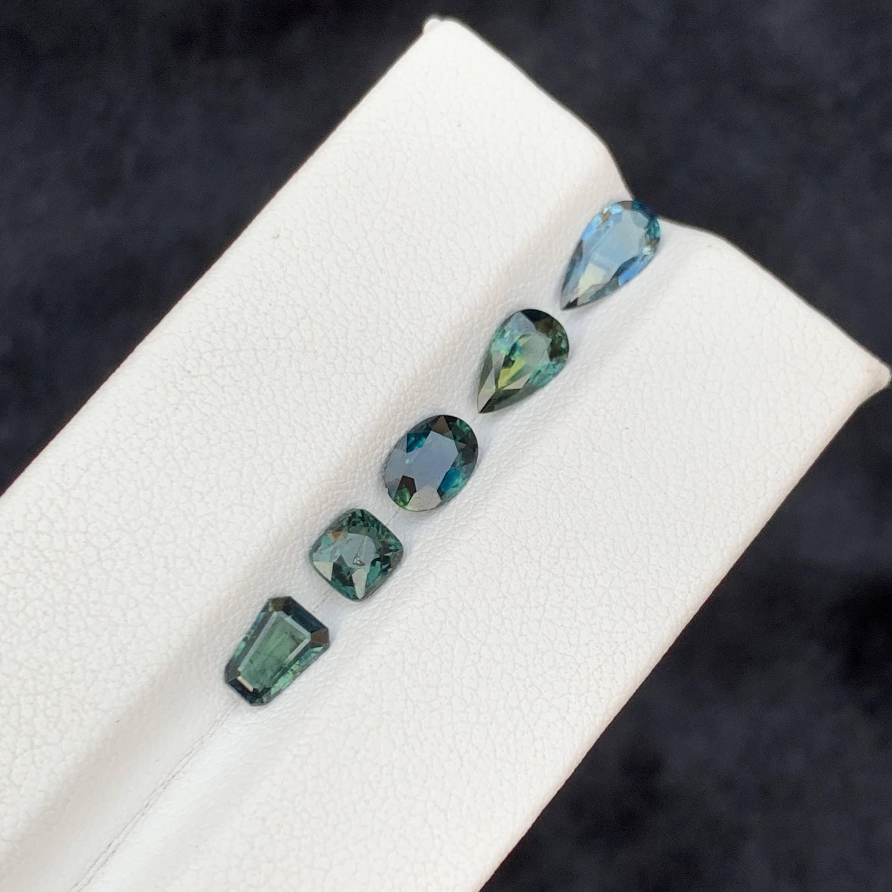 3,35 Carati di Zaffiro Naturale Sciolto Teal Lotti 5 Pezzi Taglio Misto Madagascar Gemme In condizioni Nuovo in vendita a Bangkok, TH