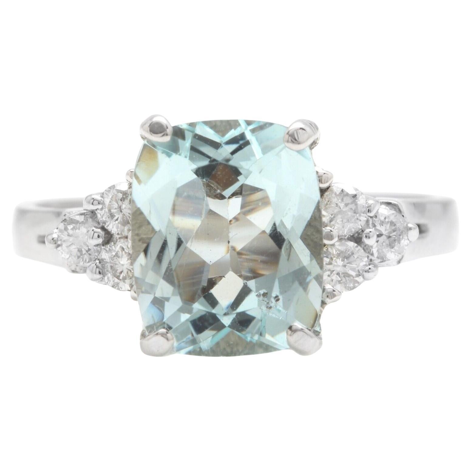 3.35 Carats Natural Aquamarine and Diamond 14k Solid White Gold Ring For Sale