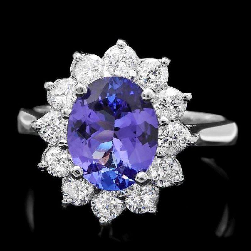 3.35 Carats Natural Tanzanite and Diamond 14k Solid White Gold Ring In New Condition For Sale In Los Angeles, CA