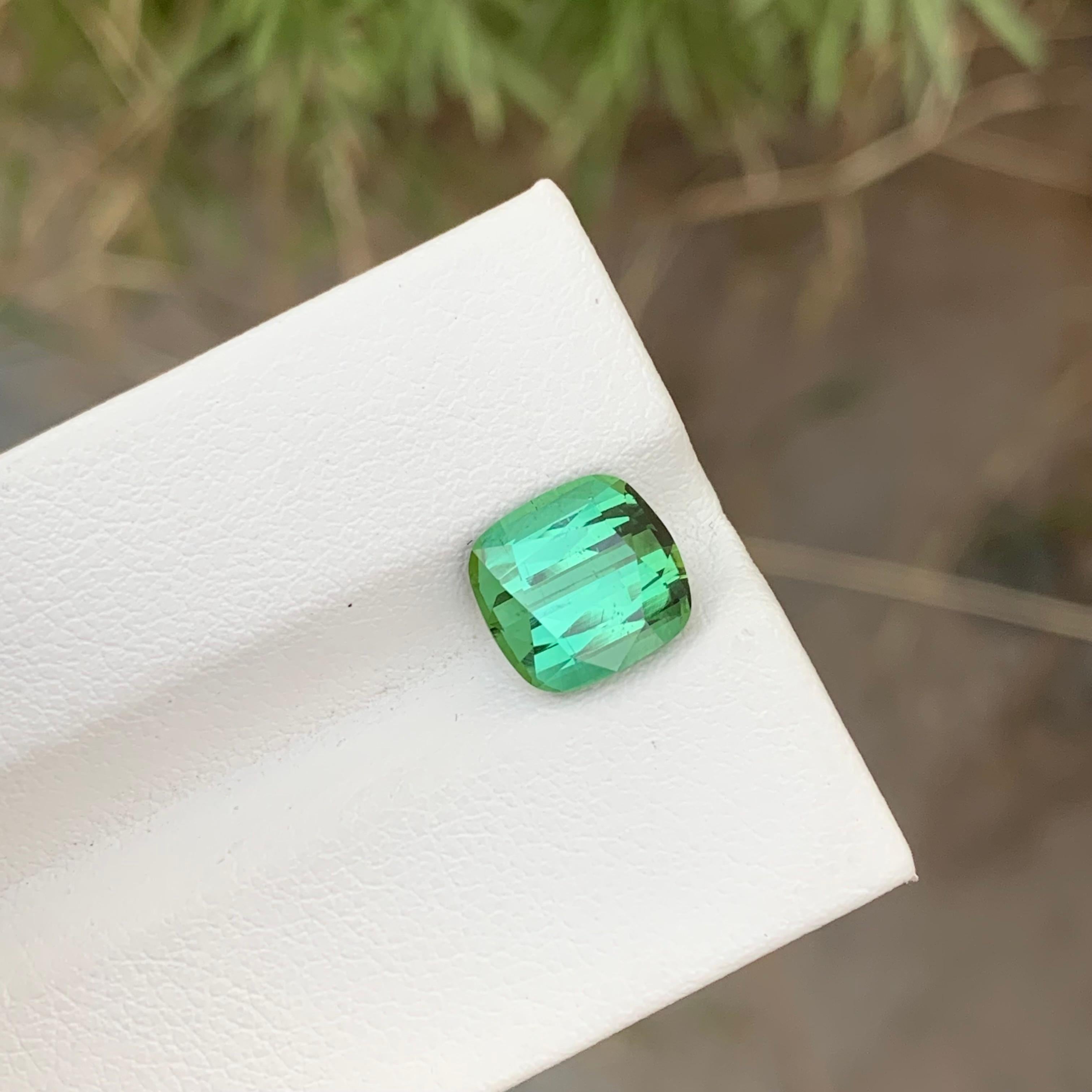 3.35 Carats Stunning Natural Loose Mint Green Tourmaline Ring Gem For Sale 1