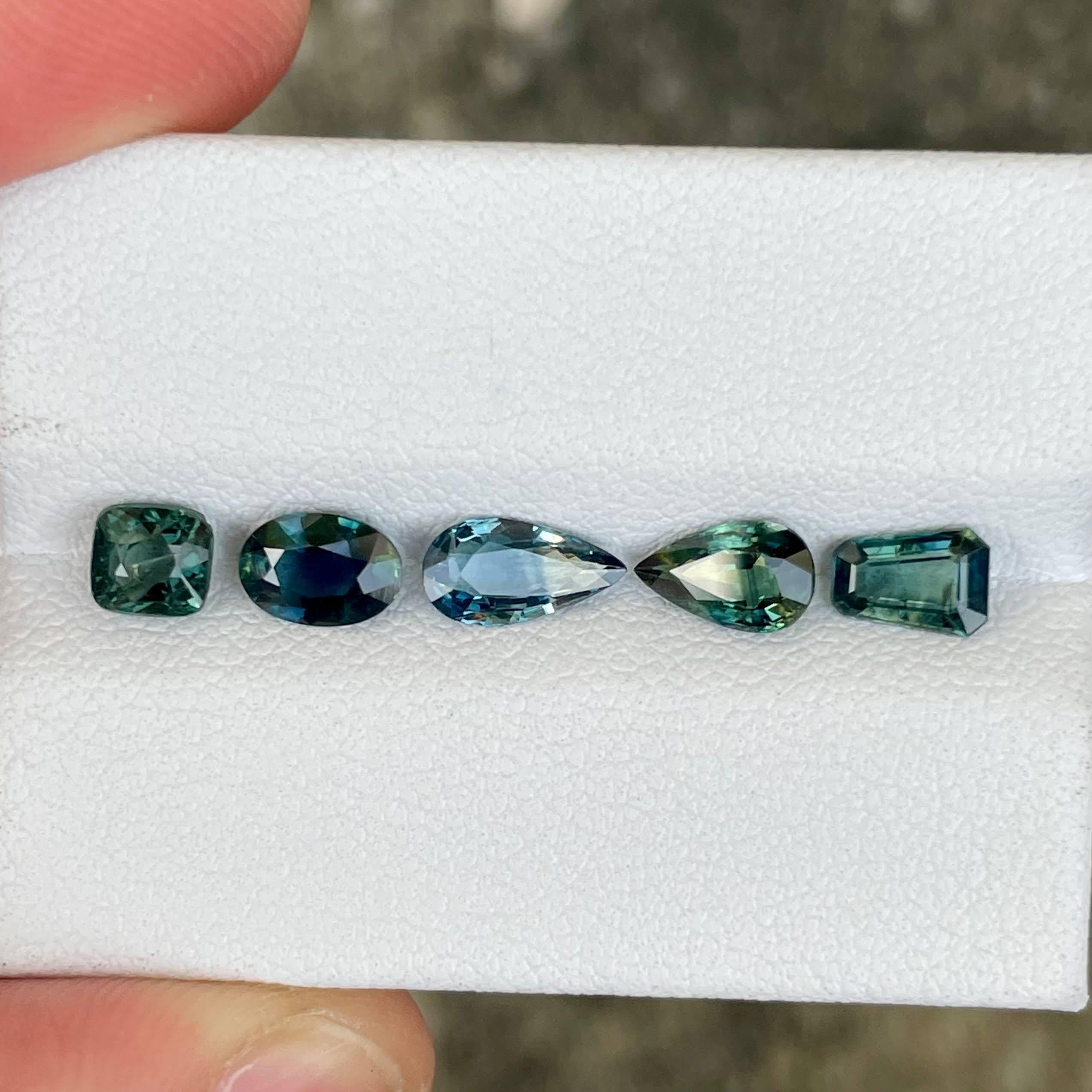 Lote de 5 piedras preciosas de zafiro azul turquesa de Madagascar de 3,35 quilates en Nuevo estado para la venta en Bangkok, TH