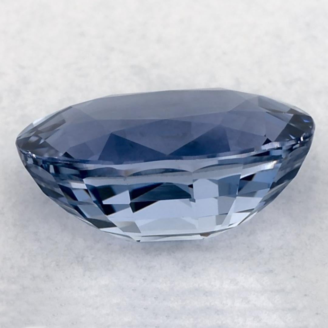 3.35 qt Zafiro Azul Oval Gema Suelta en Nuevo estado para la venta en Fort Lee, NJ