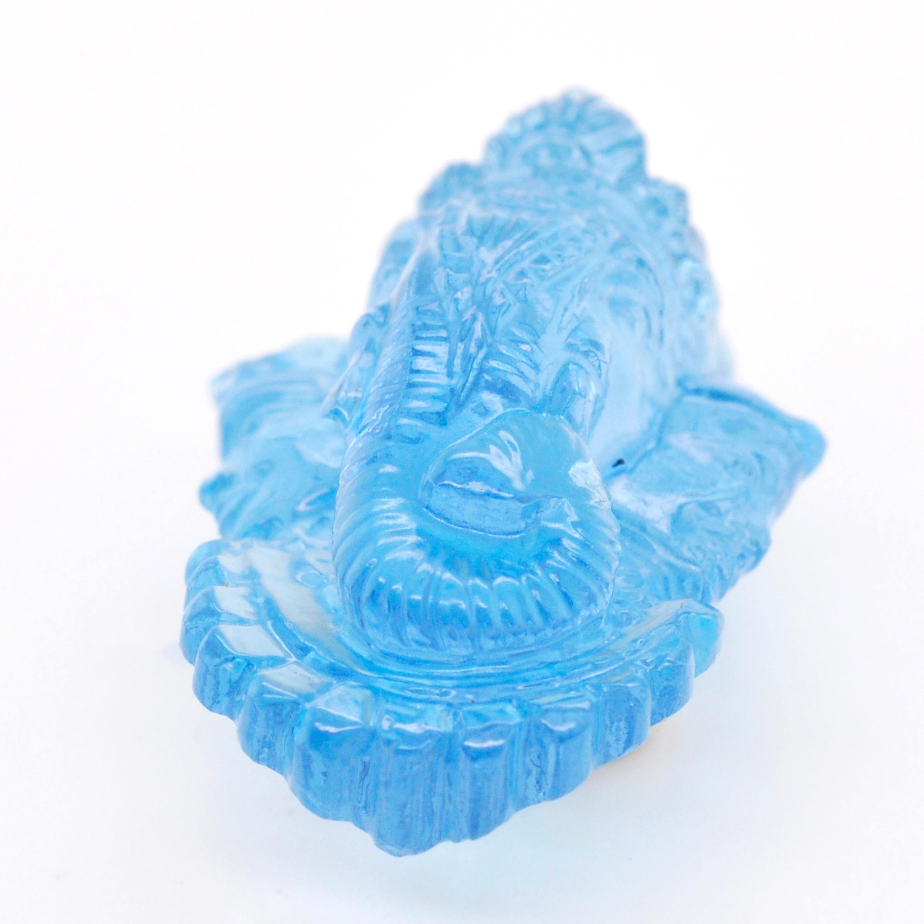 33.54 Carat Swiss Blue Topaz Ganesha Riddhi Siddhi Carving Loose Gemstone In New Condition For Sale In Jaipur, Rajasthan