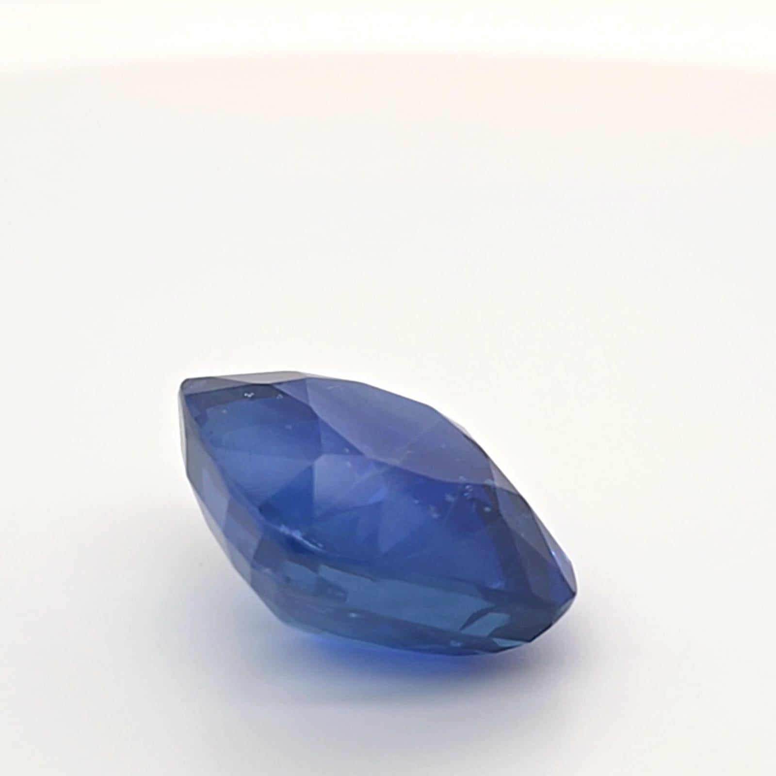 Cushion Cut 33.55ct Bleu Cushion shape Sri Lankan Natural Sapphire No Heat Certified By GRS For Sale