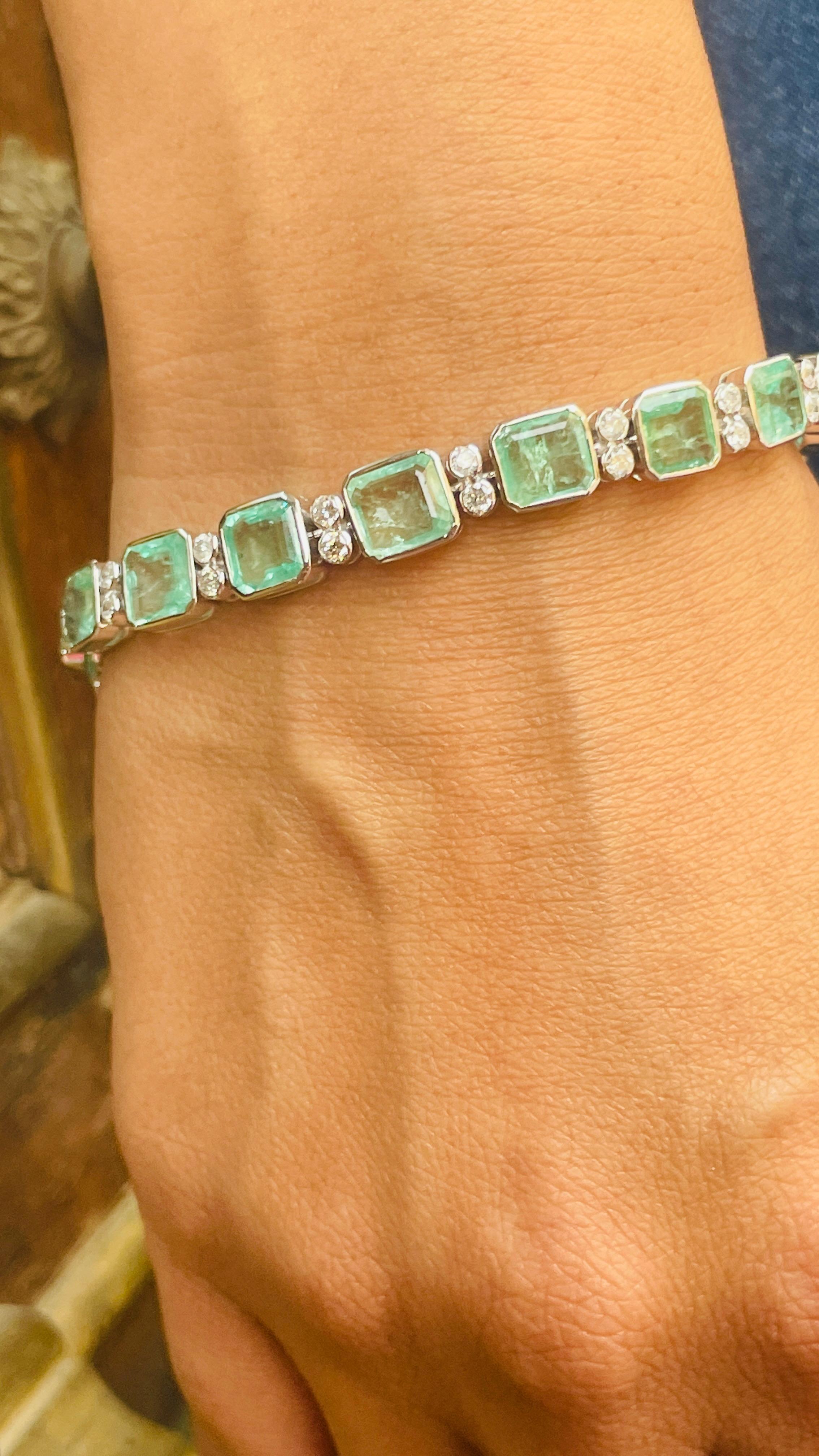 33.58 Carat Octagon Cut Emerald Tennis Bracelet with Diamonds in 18K White Gold For Sale 6