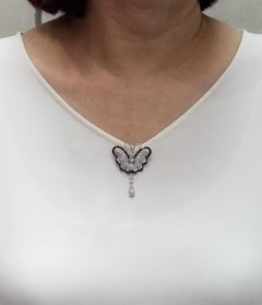 3.35Ct White and Black Diamonds with 18K White Gold Butterfly Brooch