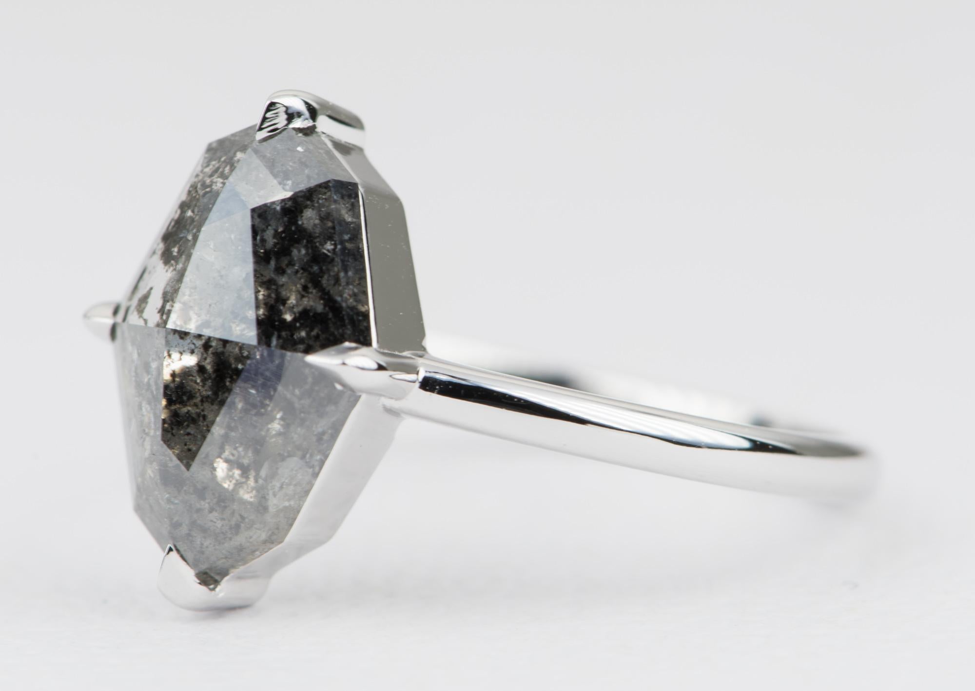 Women's or Men's 3.35 Carat Salt and Pepper Diamond Engagement Ring Set 14 Karat Gold AD2172S