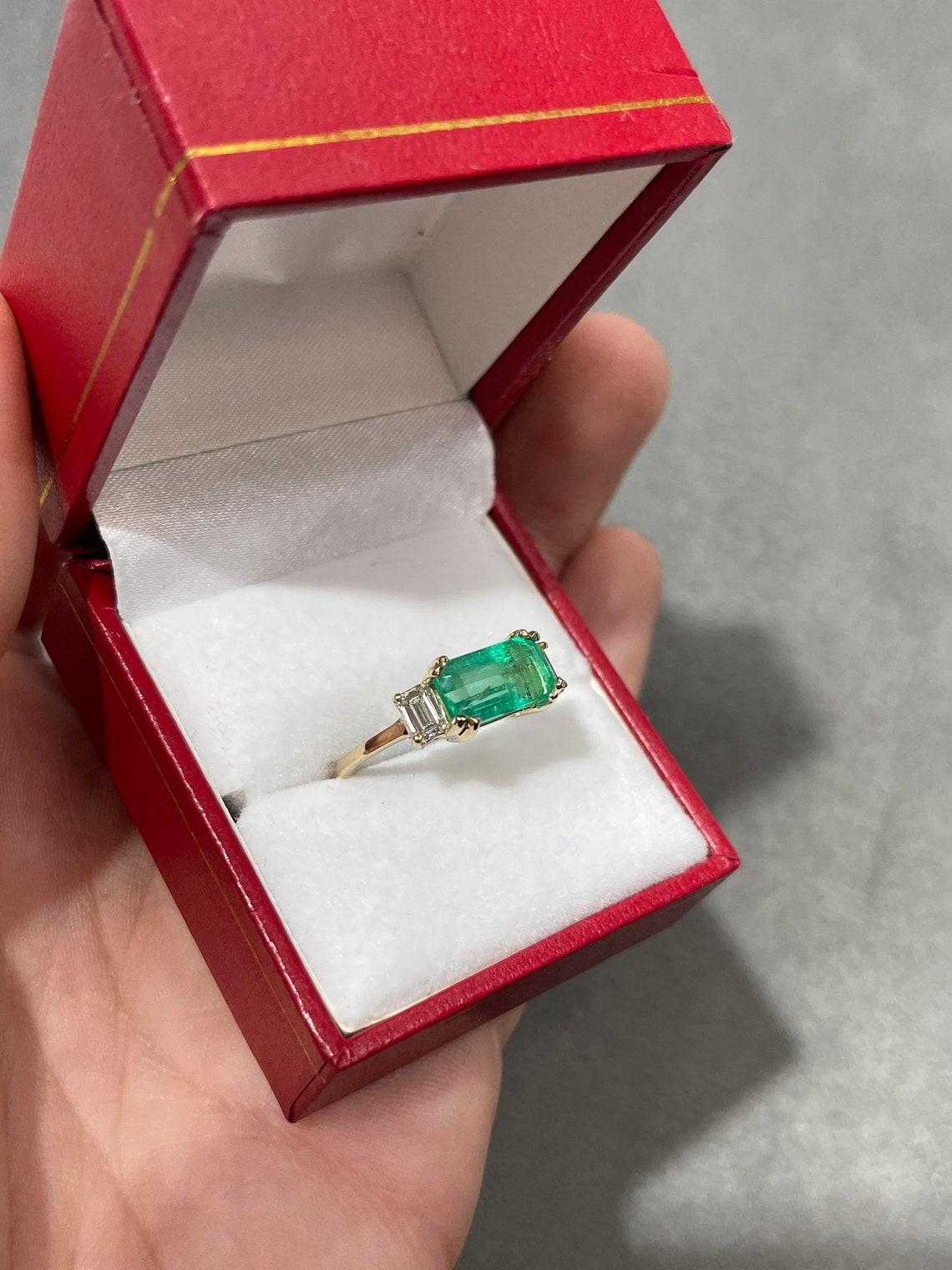 Modern 3.35tcw 14K Three Stone Emerald-Emerald Cut & Diamond Ring For Sale