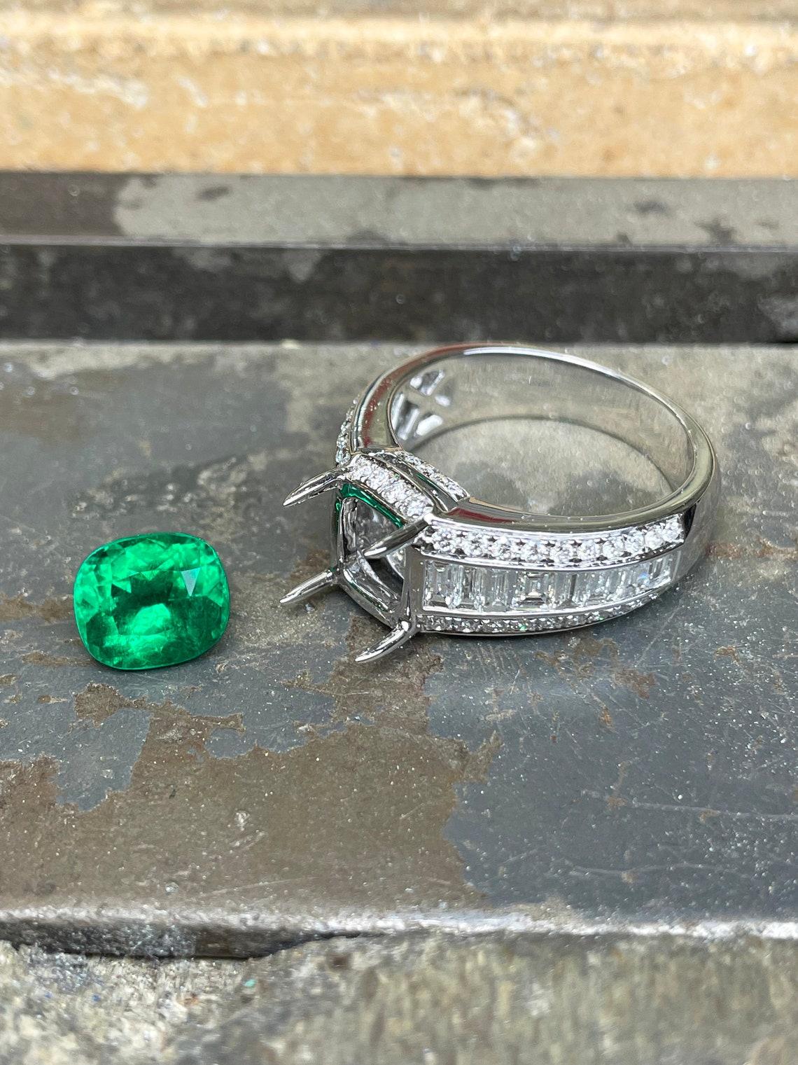 Cushion Cut 3.35tcw AAA+ Cushion Emerald & Diamond Statement Ring 18K For Sale