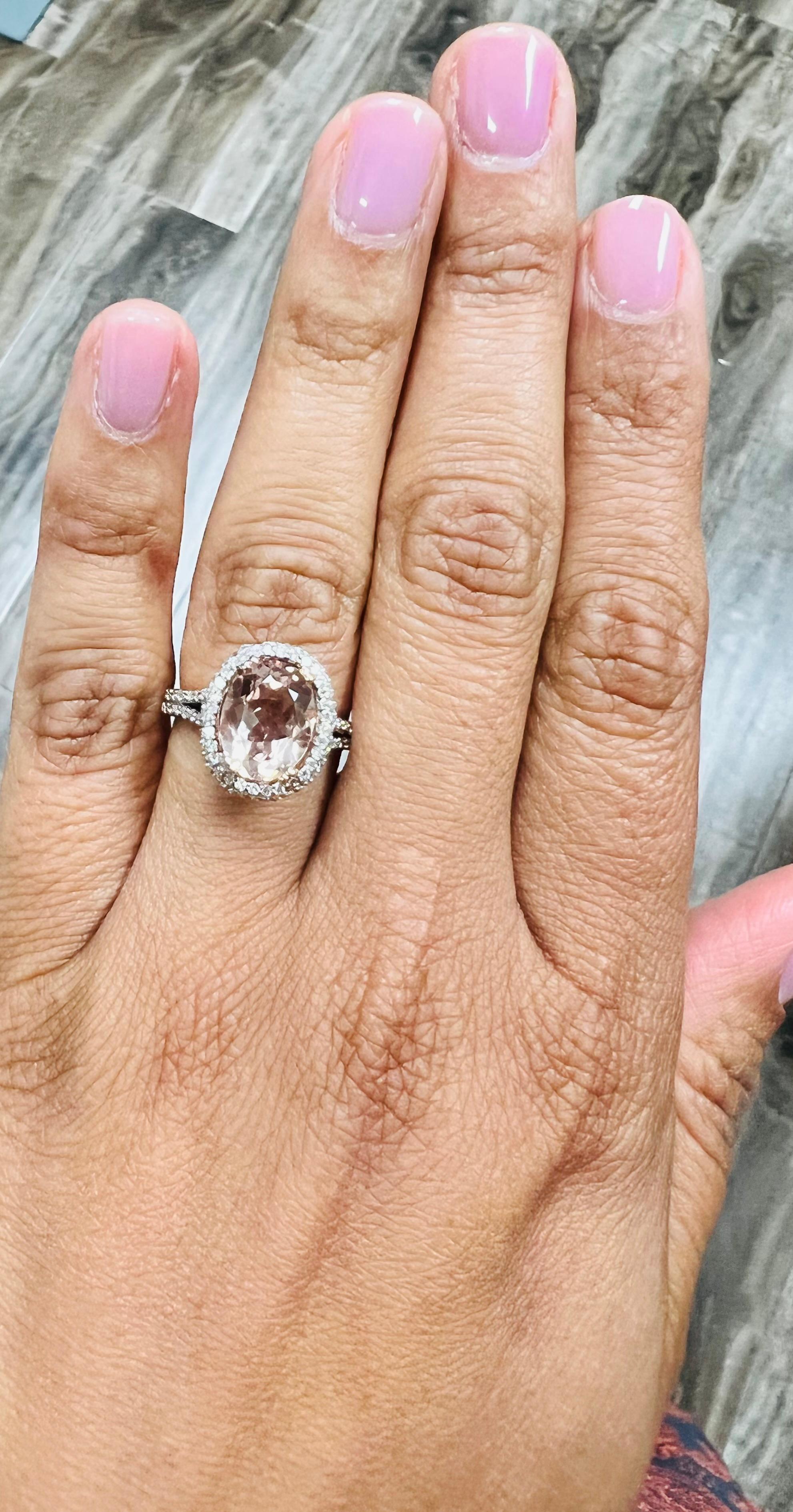3.36 Carat Morganite Diamond 14 Karat Rose Gold Engagement Ring For Sale 1