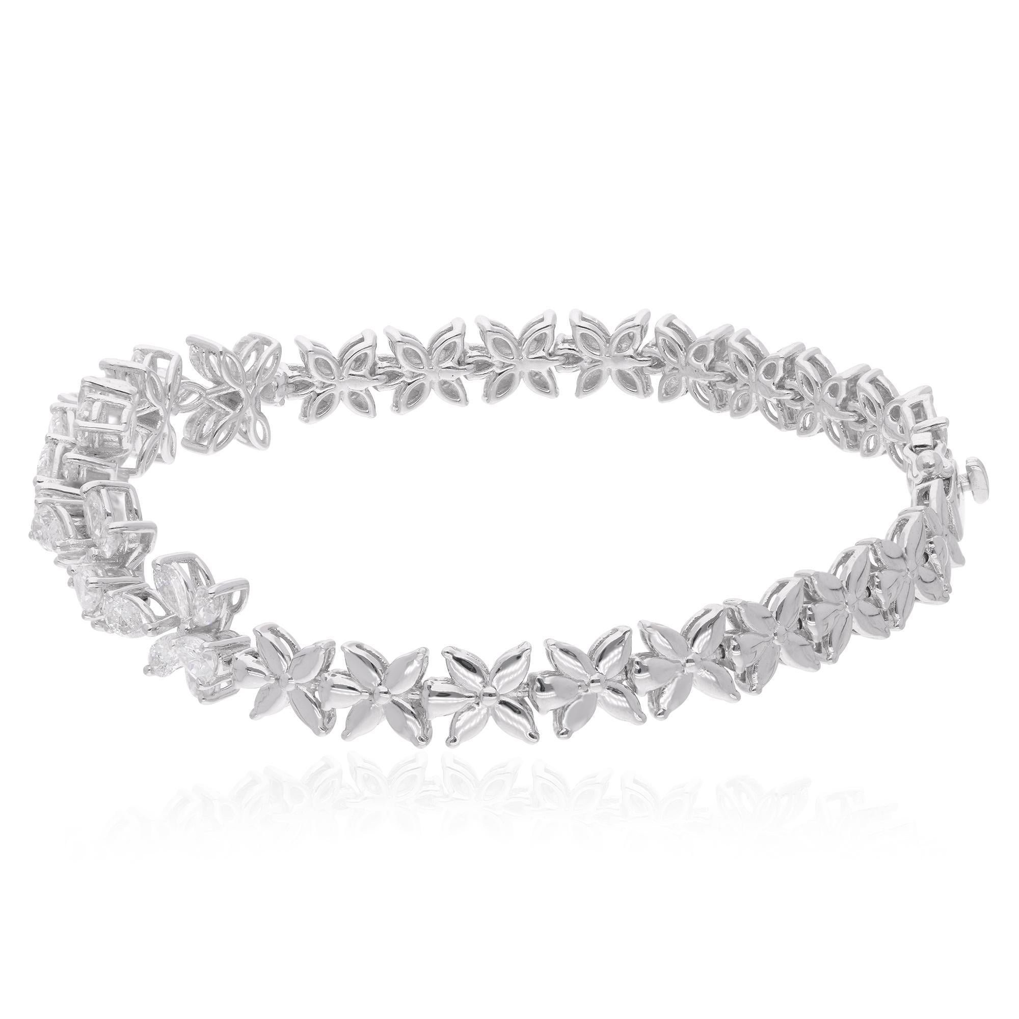 Pulsera de eslabones de oro blanco de 14 quilates con flor de diamantes SI/H naturales de 3,36 quilates Moderno en venta