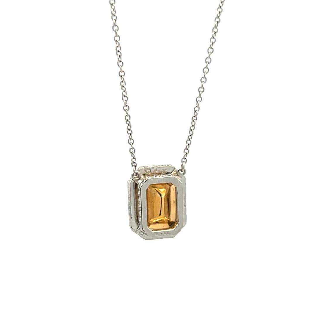 Collana con ciondolo in platino con diamanti rotondi e taglio radiante da 3,36 carati in vendita 4
