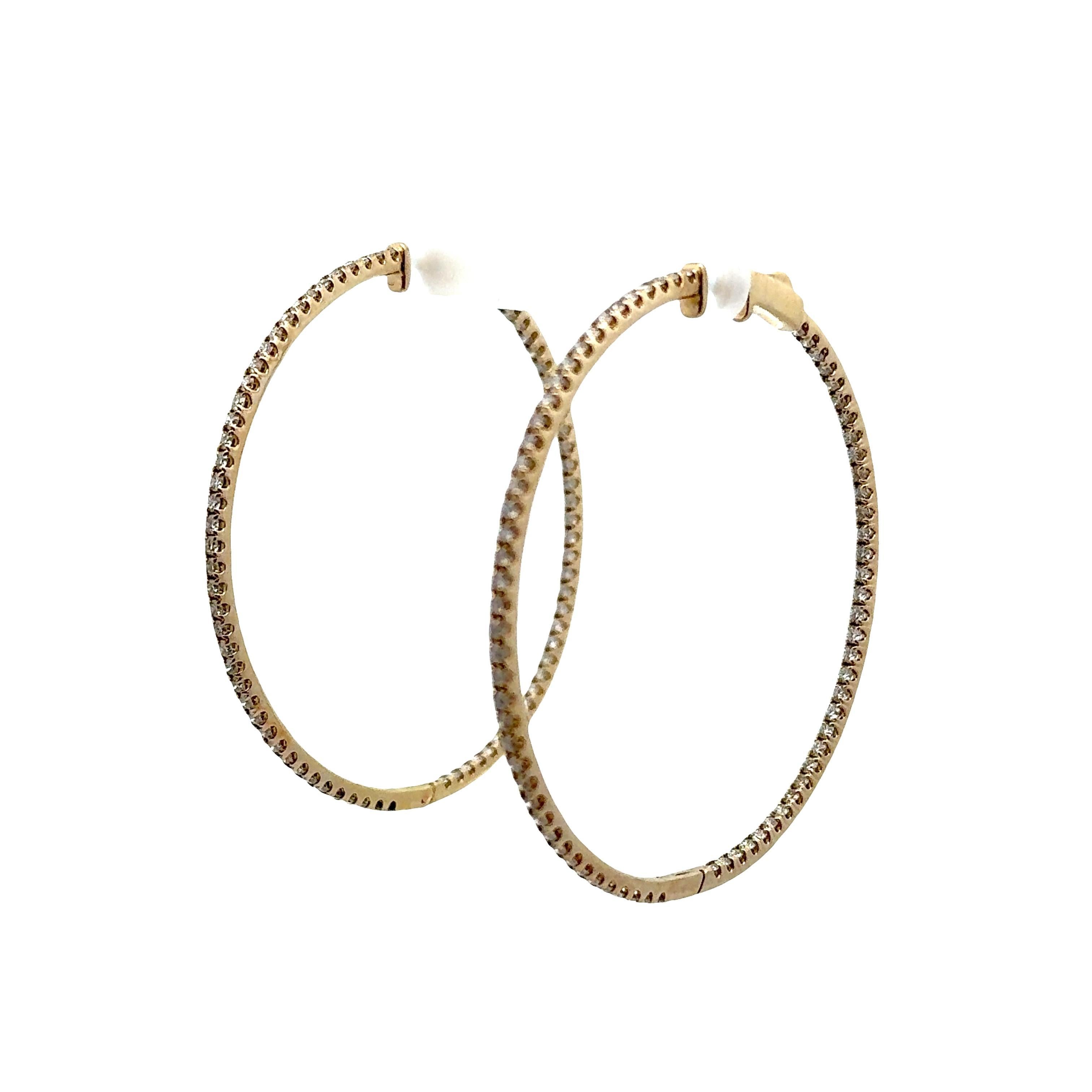 3.36 Carats Diamond Inside-out Hoop Earrings In Excellent Condition For Sale In Beverly Hills, CA