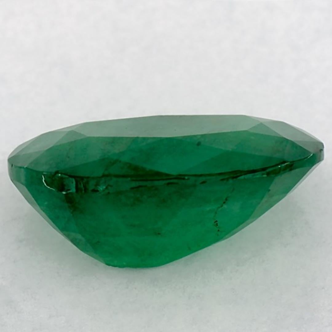 3.36 Ct Emerald Oval Loose Gemstone In New Condition For Sale In Fort Lee, NJ