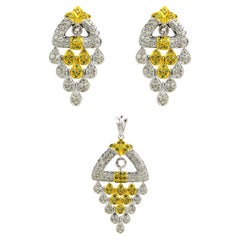 3.36 cts of Diamond Chandelier Pendant set