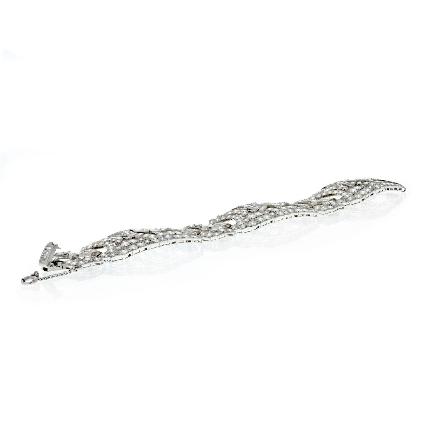 Single Cut 33.60 Carat Art Deco Platinum Diamond Bracelet