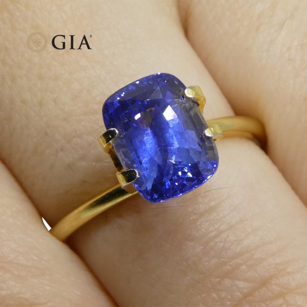 3.36ct Cushion Blue Sapphire GIA Certified Sri Lanka In New Condition For Sale In Toronto, Ontario