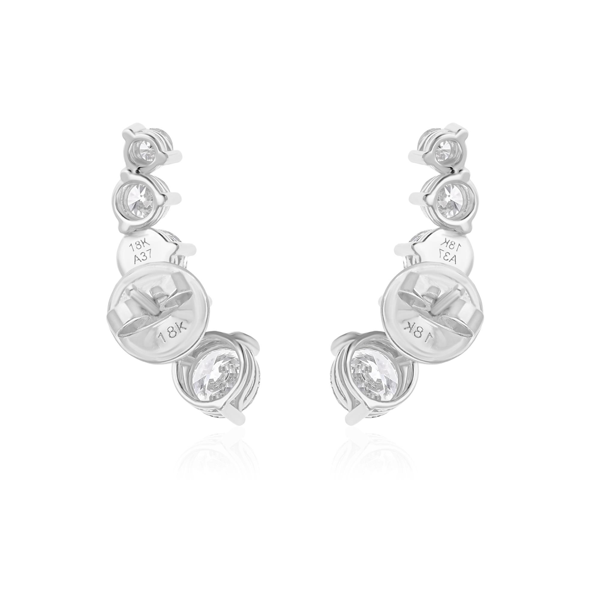 Orecchini a perno con diamante a cinque pietre graduate da 3,36 carati in oro bianco 14k In condizioni Nuovo in vendita a Diera, Dubai