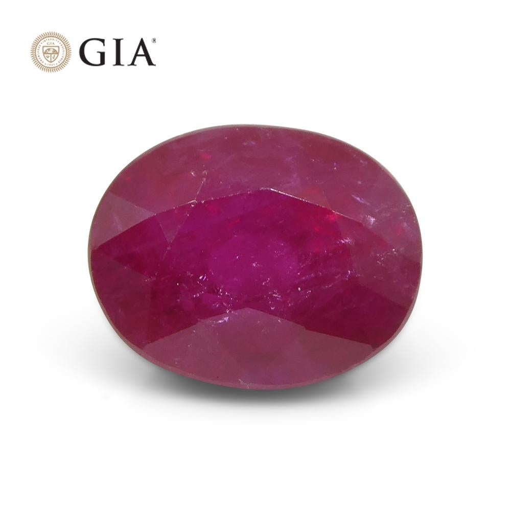 Rubis rouge ovale de 3,36 carats certifié GIA du Mozambique en vente 3
