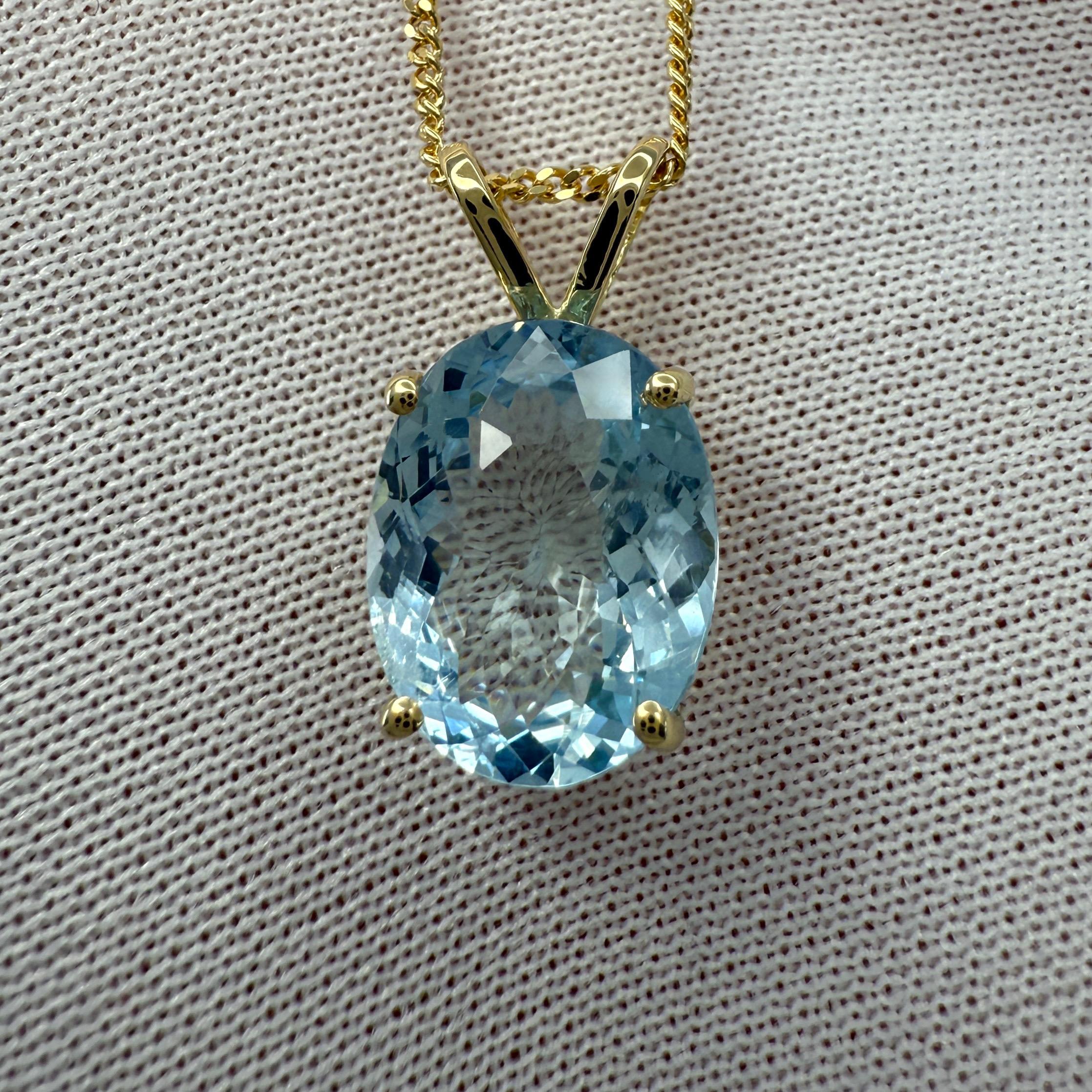 3,36ct Vivid Blue Aquamarin Oval Cut 18k Gelbgold Solitaire Anhänger Halskette im Zustand „Neu“ im Angebot in Birmingham, GB