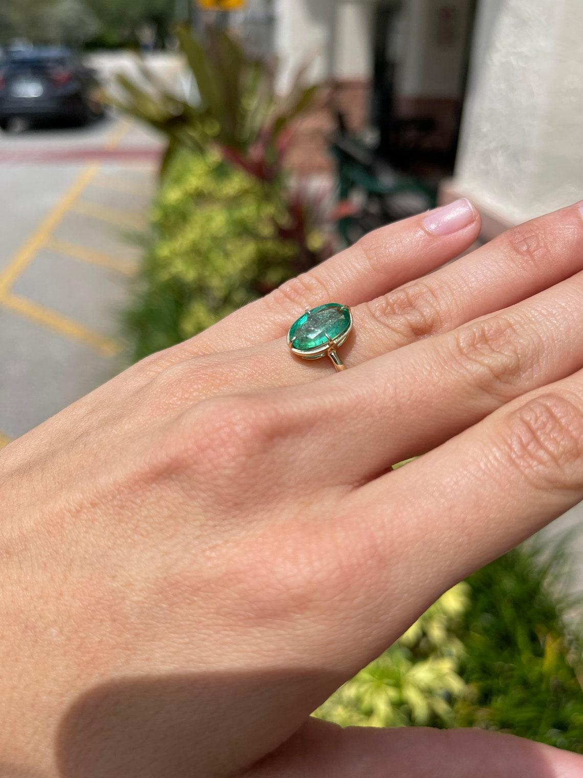 Modern 3.36cts 14K Oval Emerald Solitaire Gold Ring For Sale