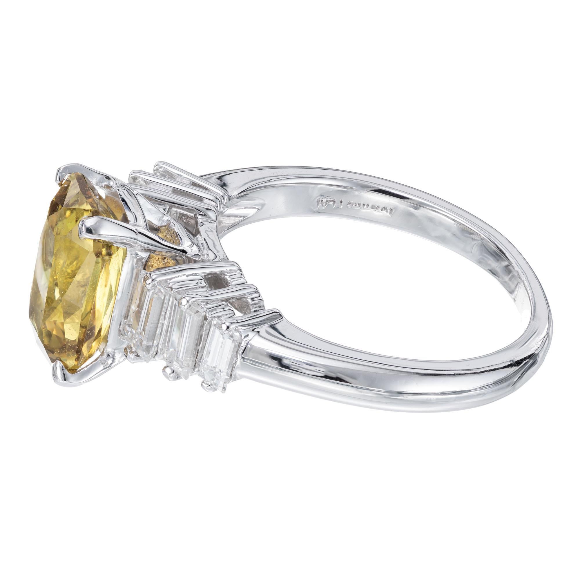 Women's 3.37 Carat Natural Green Yellow Sapphire Diamond Platinum Engagement Ring For Sale