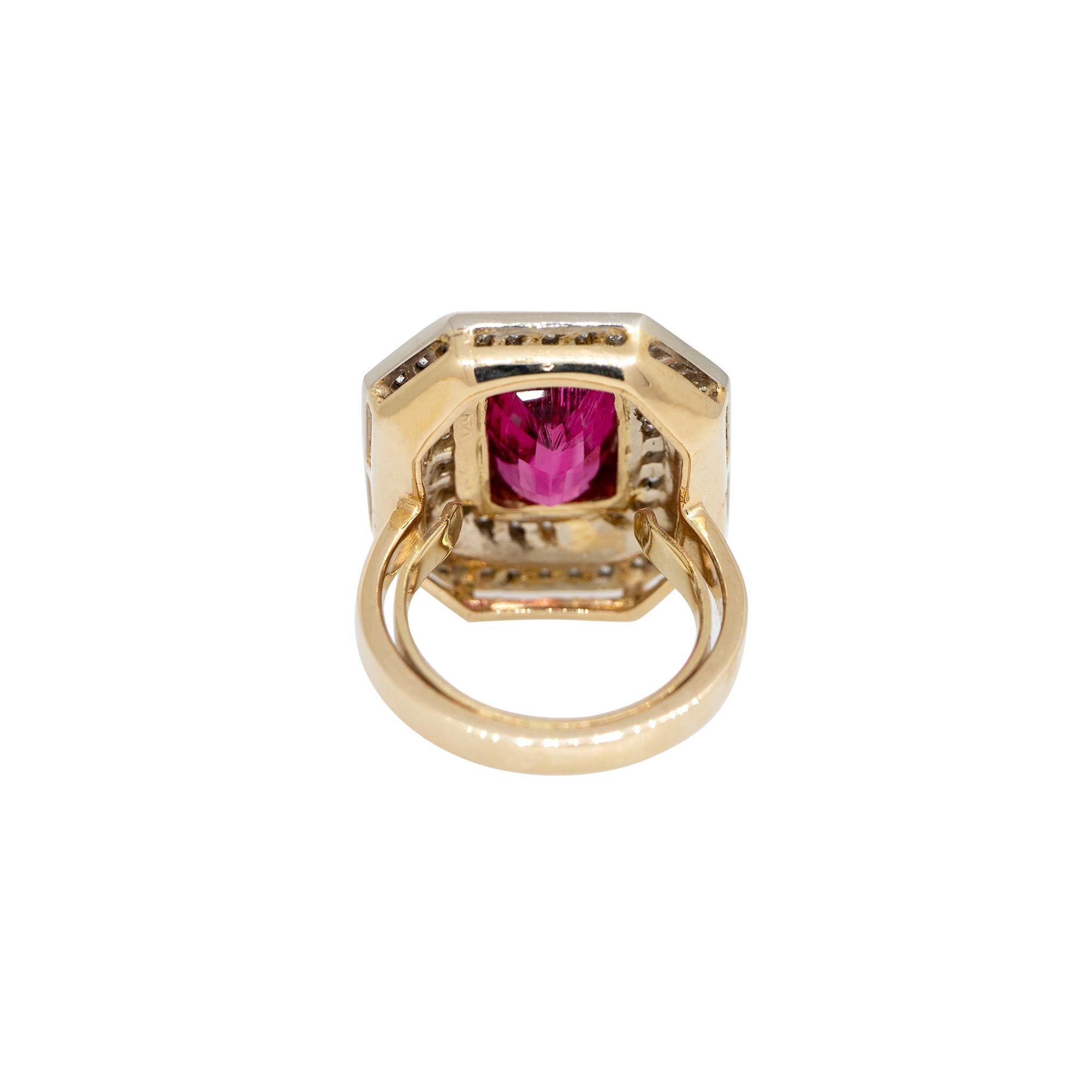 Anello aureolato con tormalina rosa da 3,37 carati e diamante da 1,52 carati 18 carati In magazzino In condizioni ottime in vendita a Boca Raton, FL