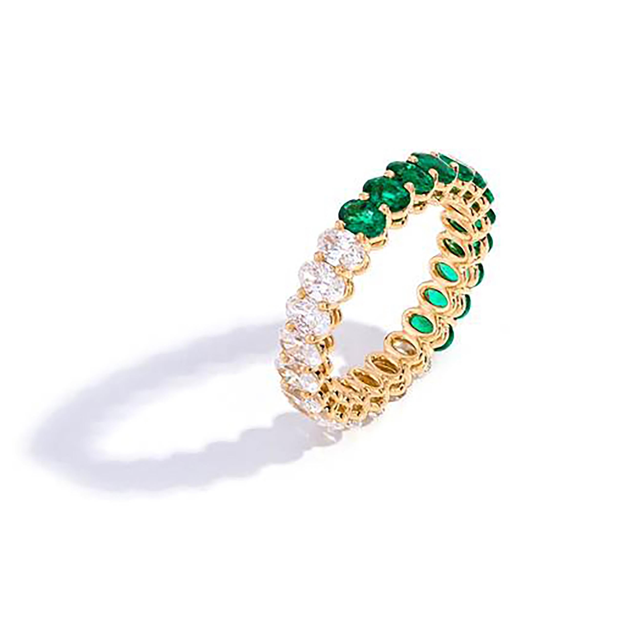 Contemporary 3.37 Carats Total Oval Cut Half Green Emerald & Diamond Eternity Wedding Band For Sale