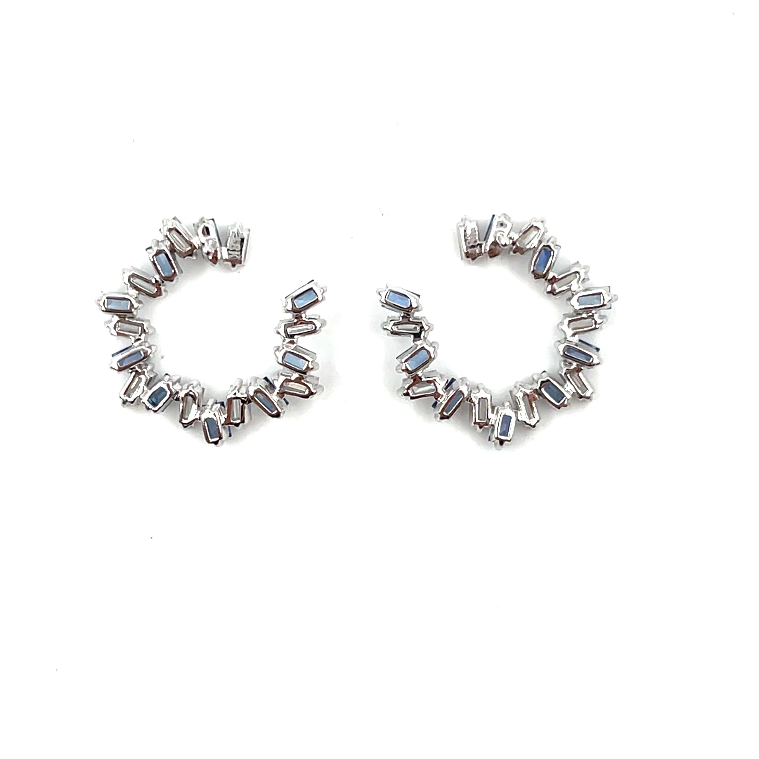 Baguette Cut 3.37 ct Baguette Sapphire & Diamond Earrings For Sale