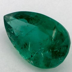 3.37 Ct Gemma smeraldo a pera sfusa