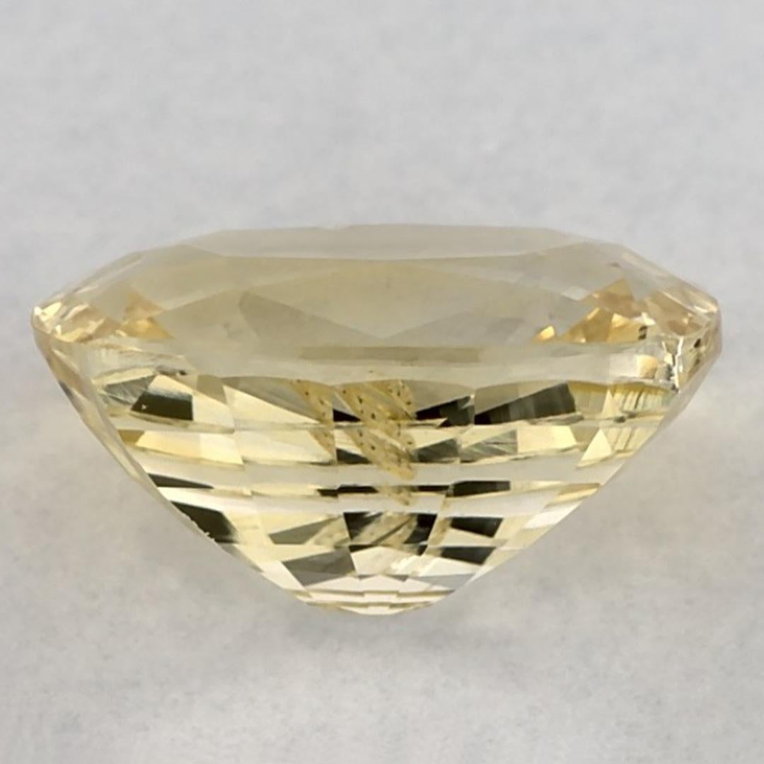 3,37 Ct Zaffiro Giallo Cuscino Certificato Gemma Sciolta In condizioni Nuovo in vendita a Fort Lee, NJ