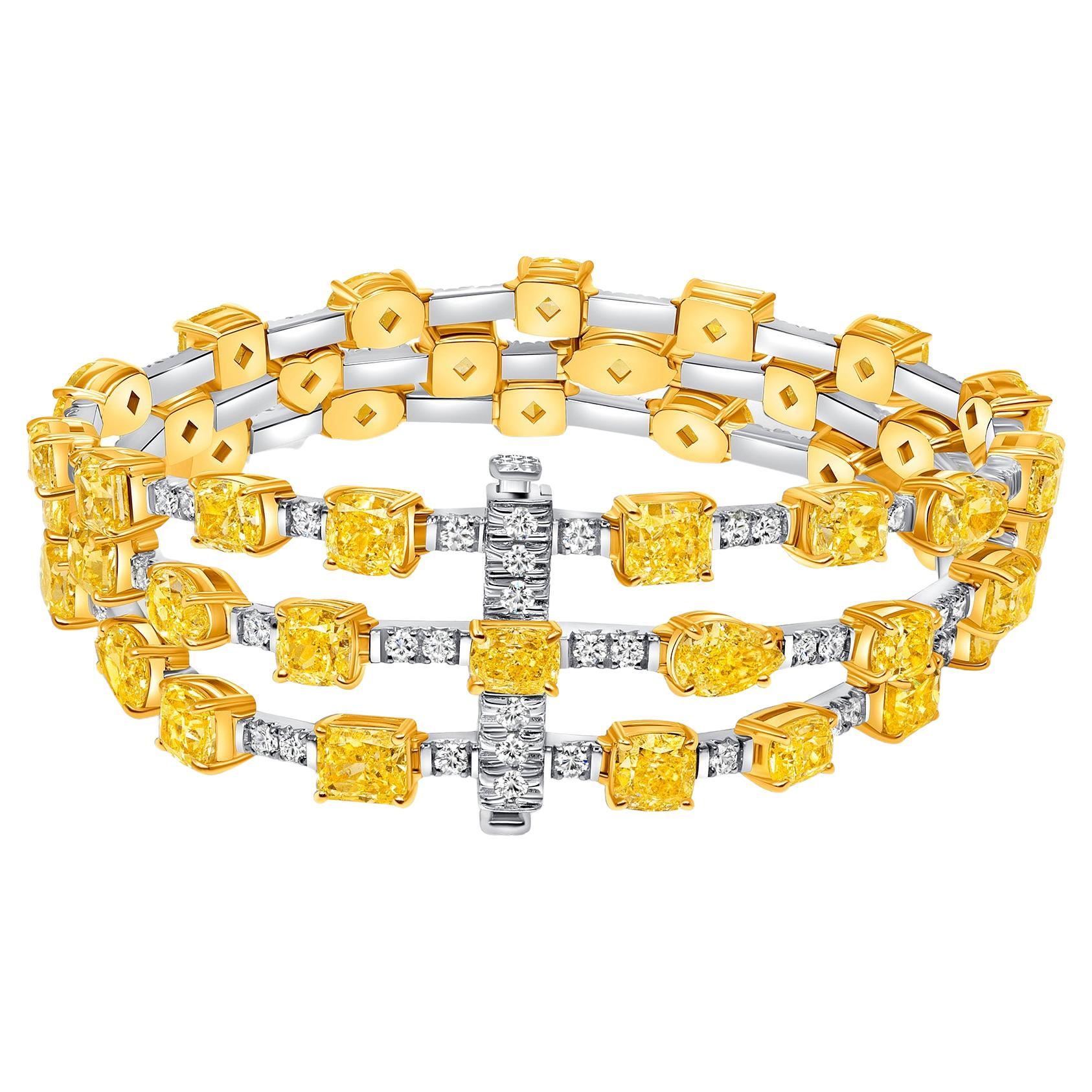 33,70 Ctw. Bracelet en or 14 carats avec trois rangées de diamants jaunes de forme fantaisie