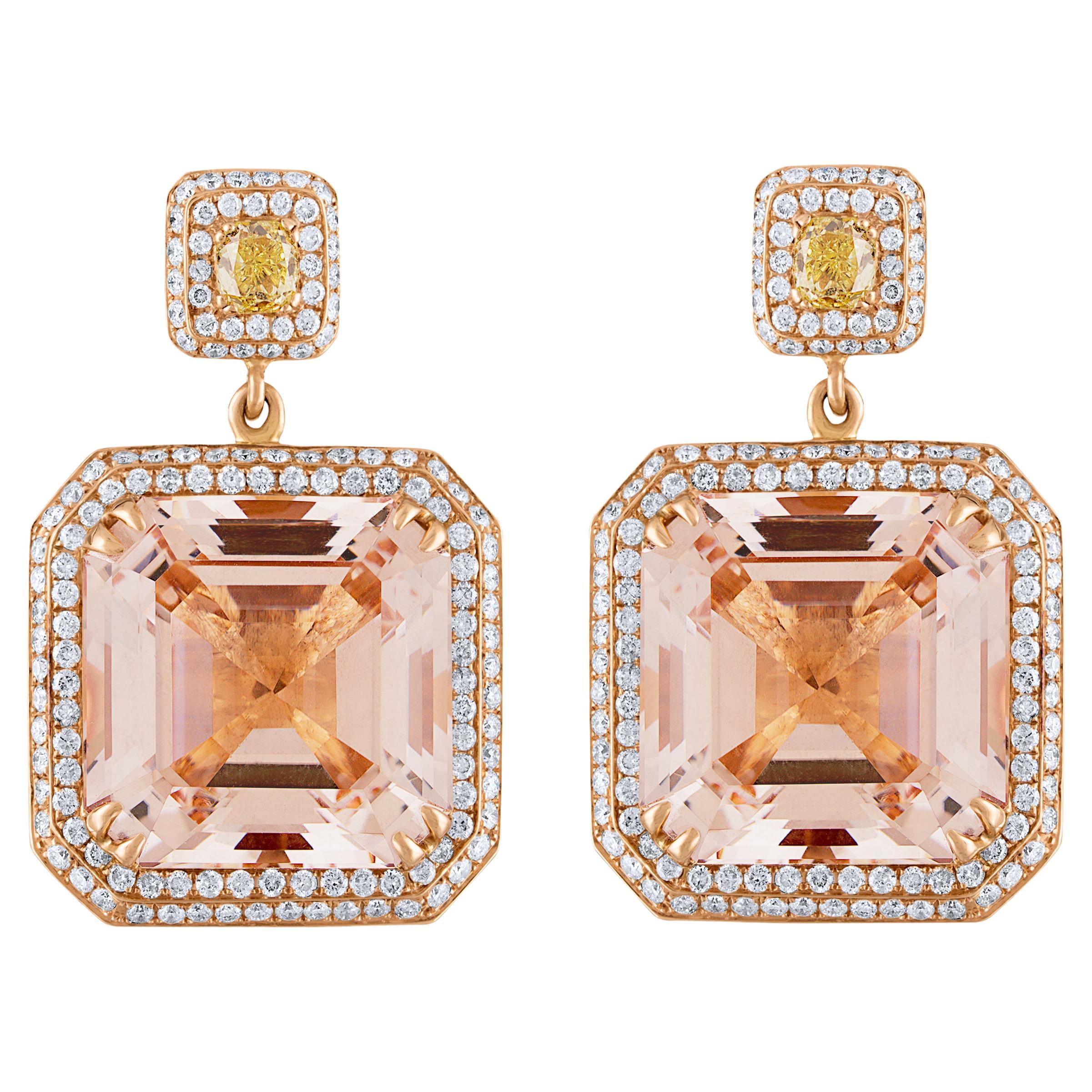 Boucles d'oreilles en or 33,77 carats, morganite taillée en Asscher et diamants en vente